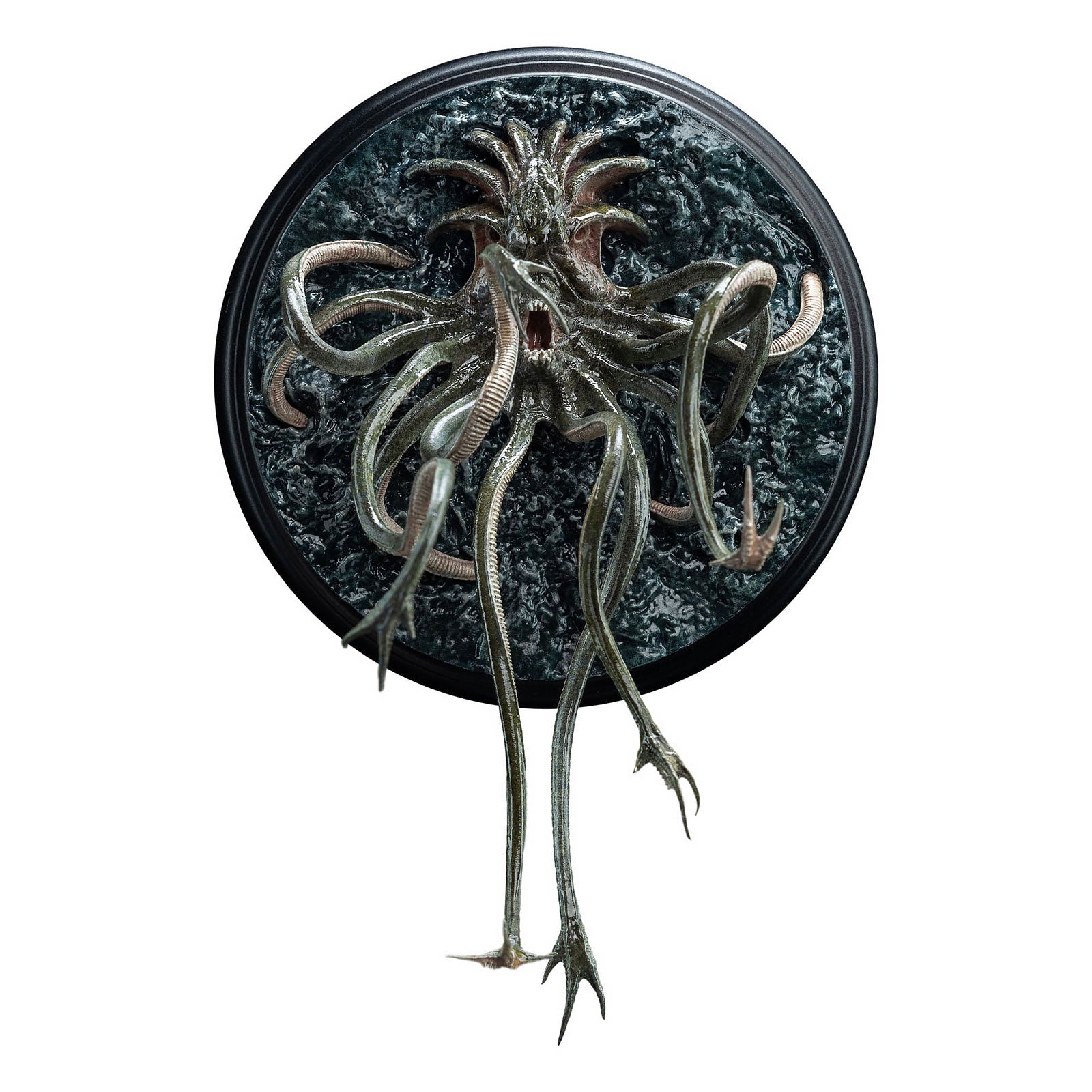 Product image The Lord of the Rings - The Watcher in the Water Diorama Figure