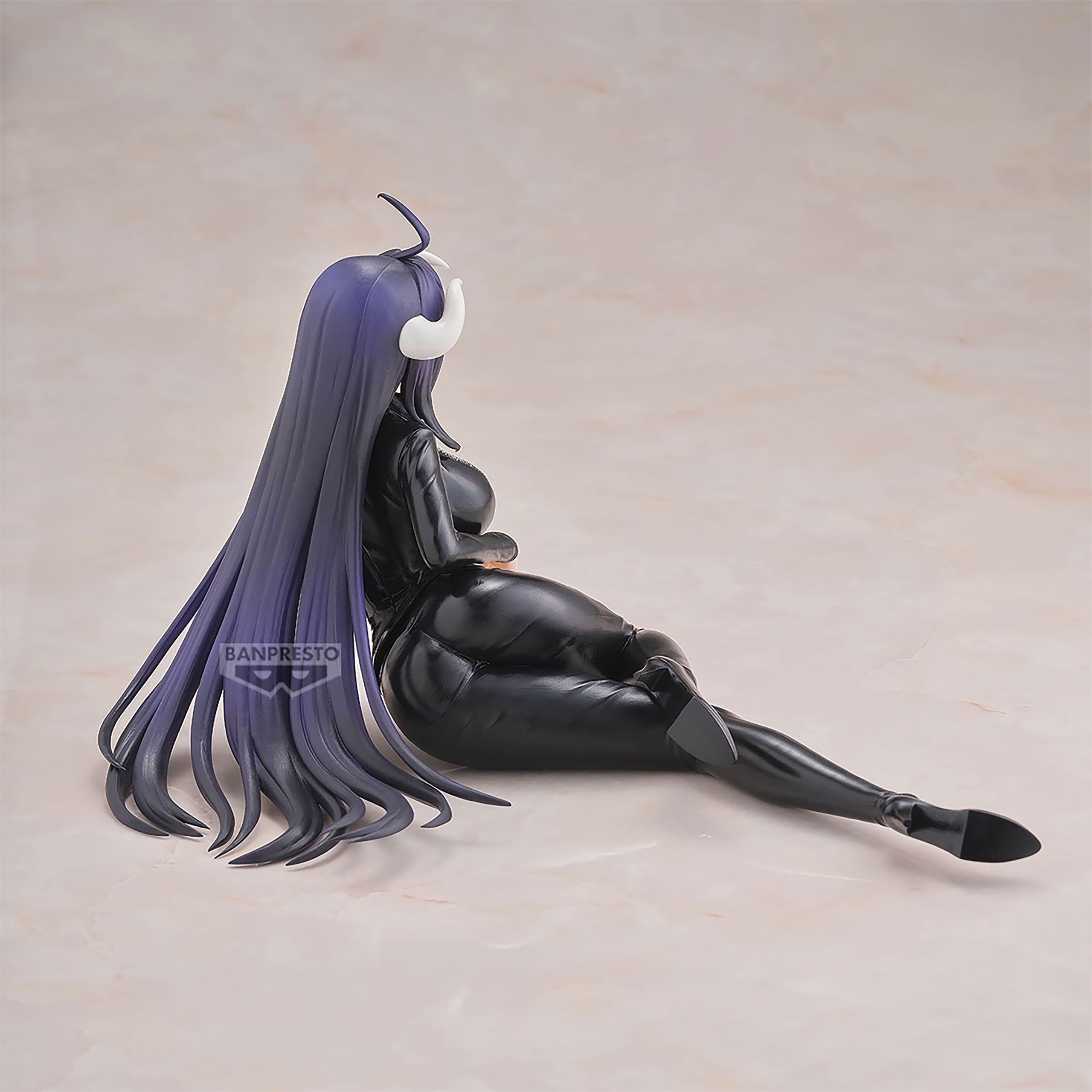 Product image Overlord - Albedo Relax Time Figure
