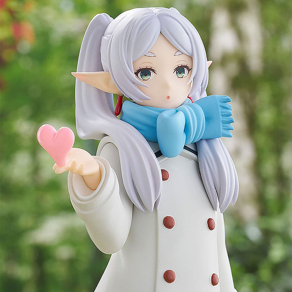 Product image Frieren: Beyond Journey's End - Frieren Figure Blow Kiss Version