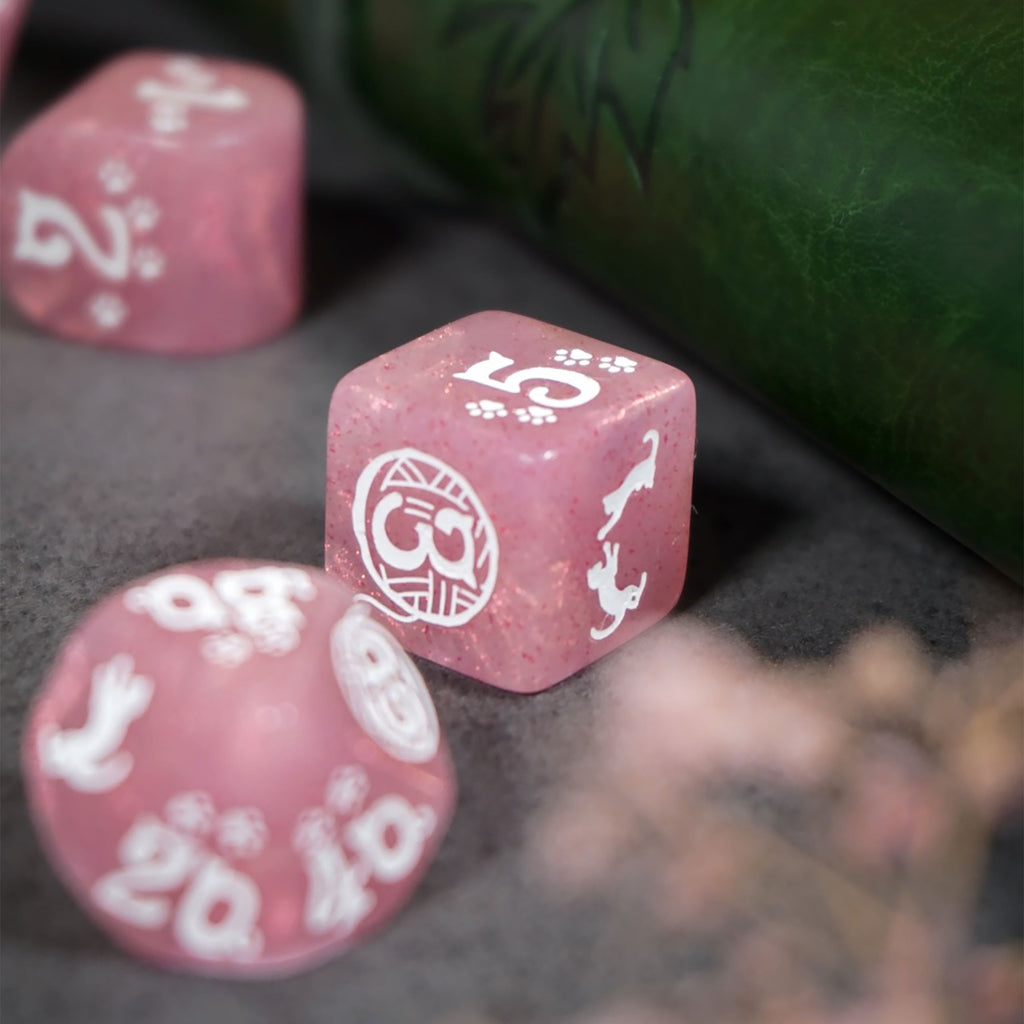 Product image Cats - Daisy Glitter RPG Dice Set 7pcs