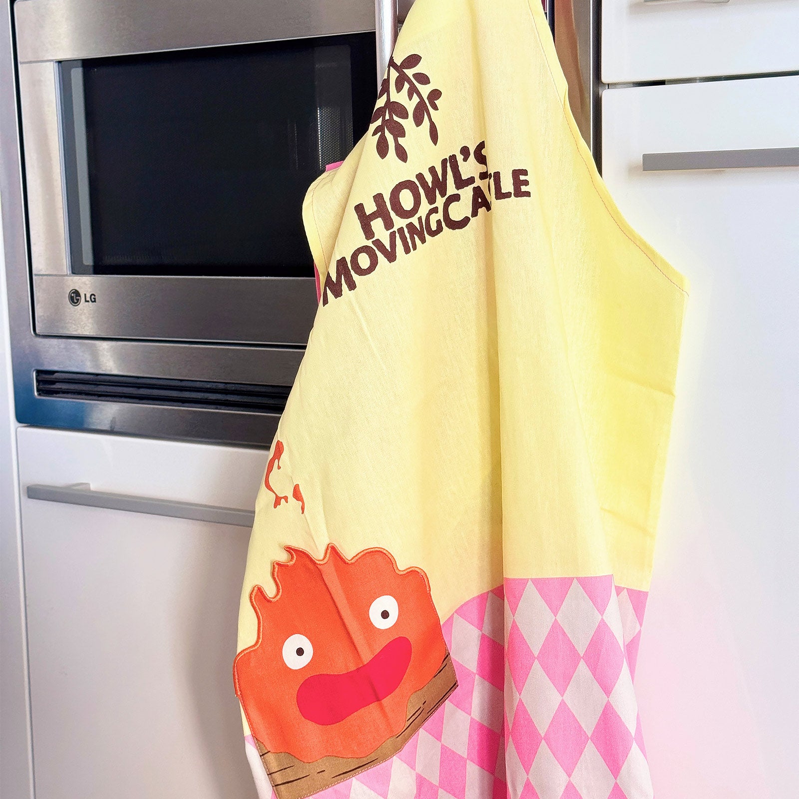 Product image Howl's Moving Castle - Calcifer Apron