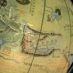 Product image The Lord of the Rings - Middle-earth Globe with Light 30cm