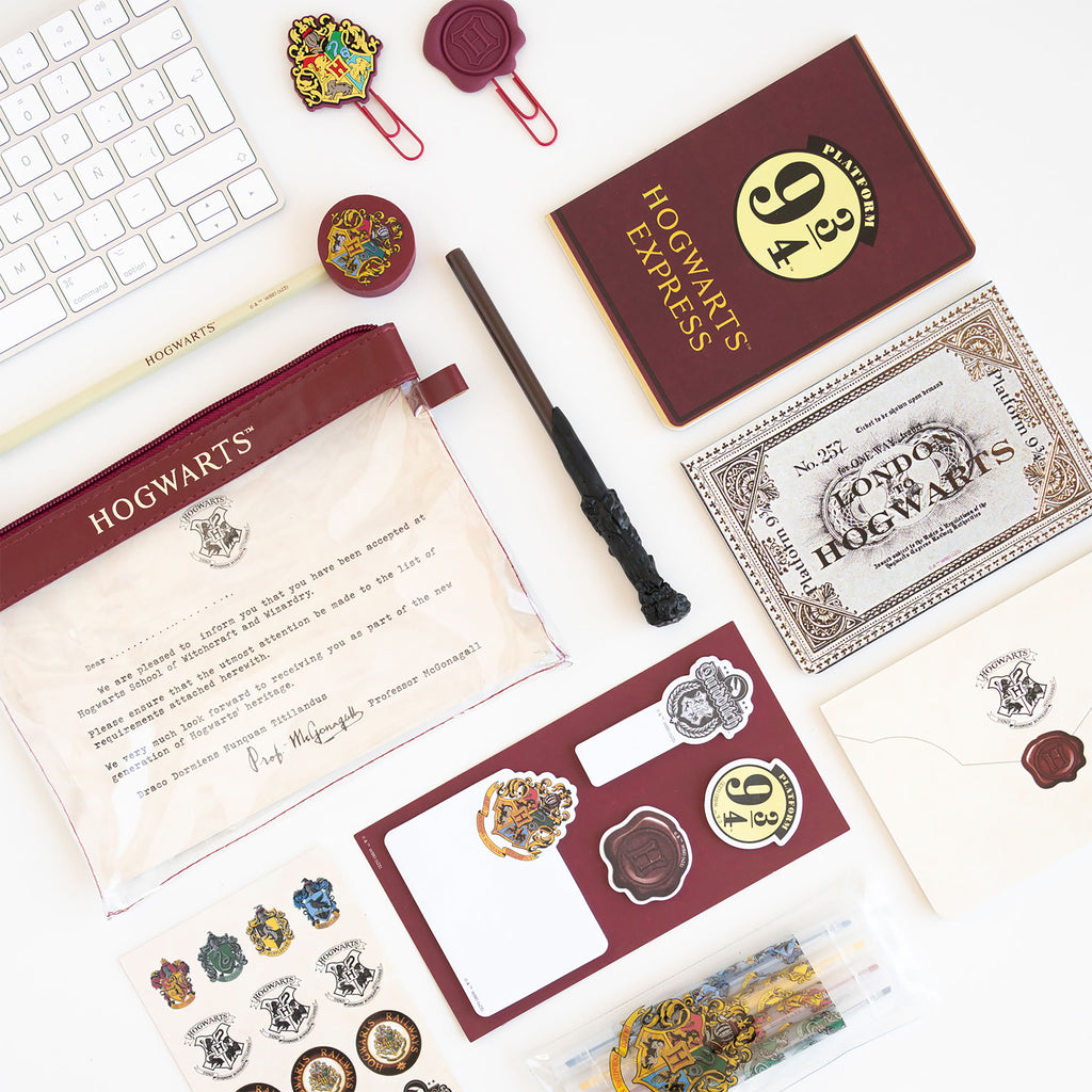 Product image Harry Potter - Hogwarts Writing Set 14-piece