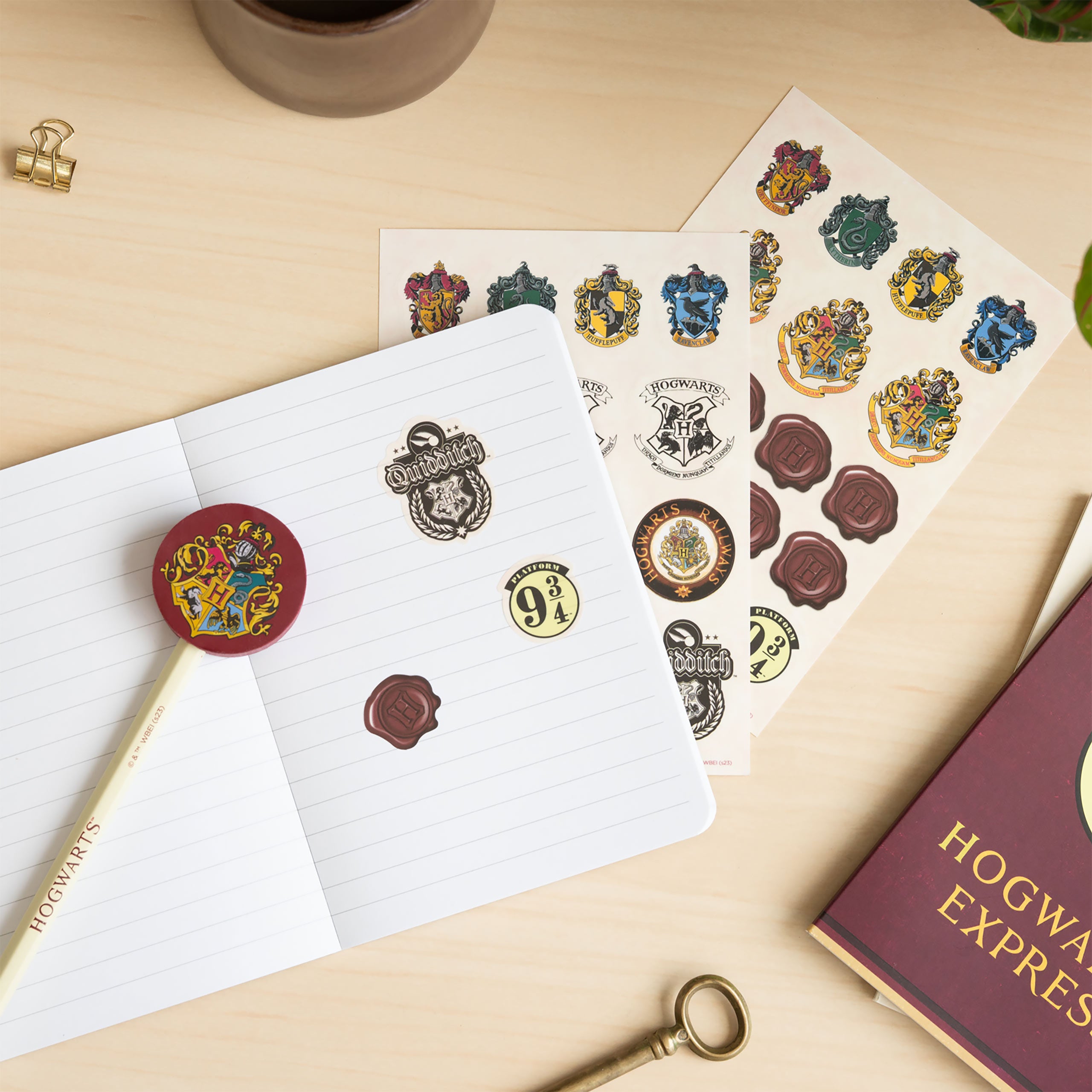 Product image Harry Potter - Hogwarts Writing Set 14-piece
