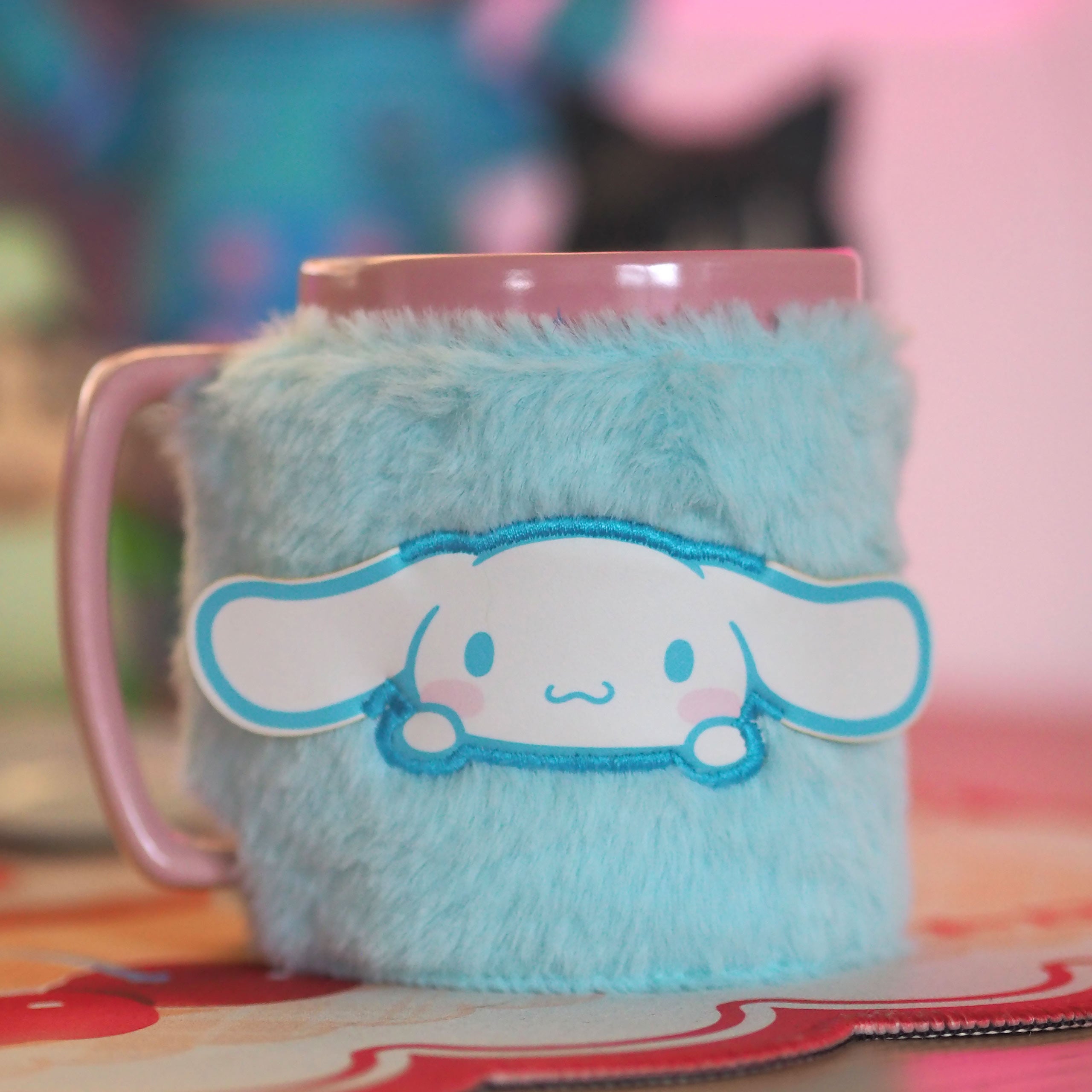 Product image Hello Kitty - Cinnamoroll Mug with Plush Cover