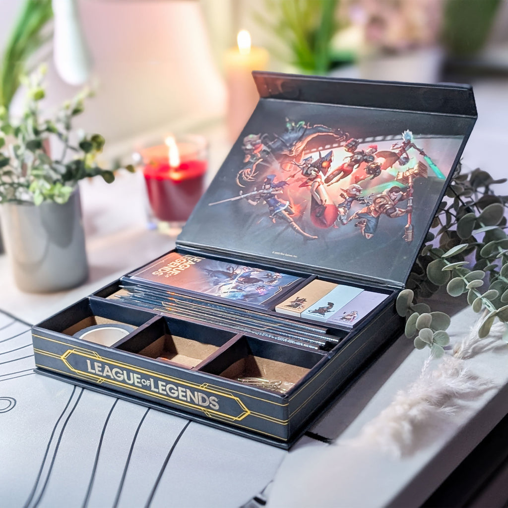 Product image League of Legends - Logo Stationery Set