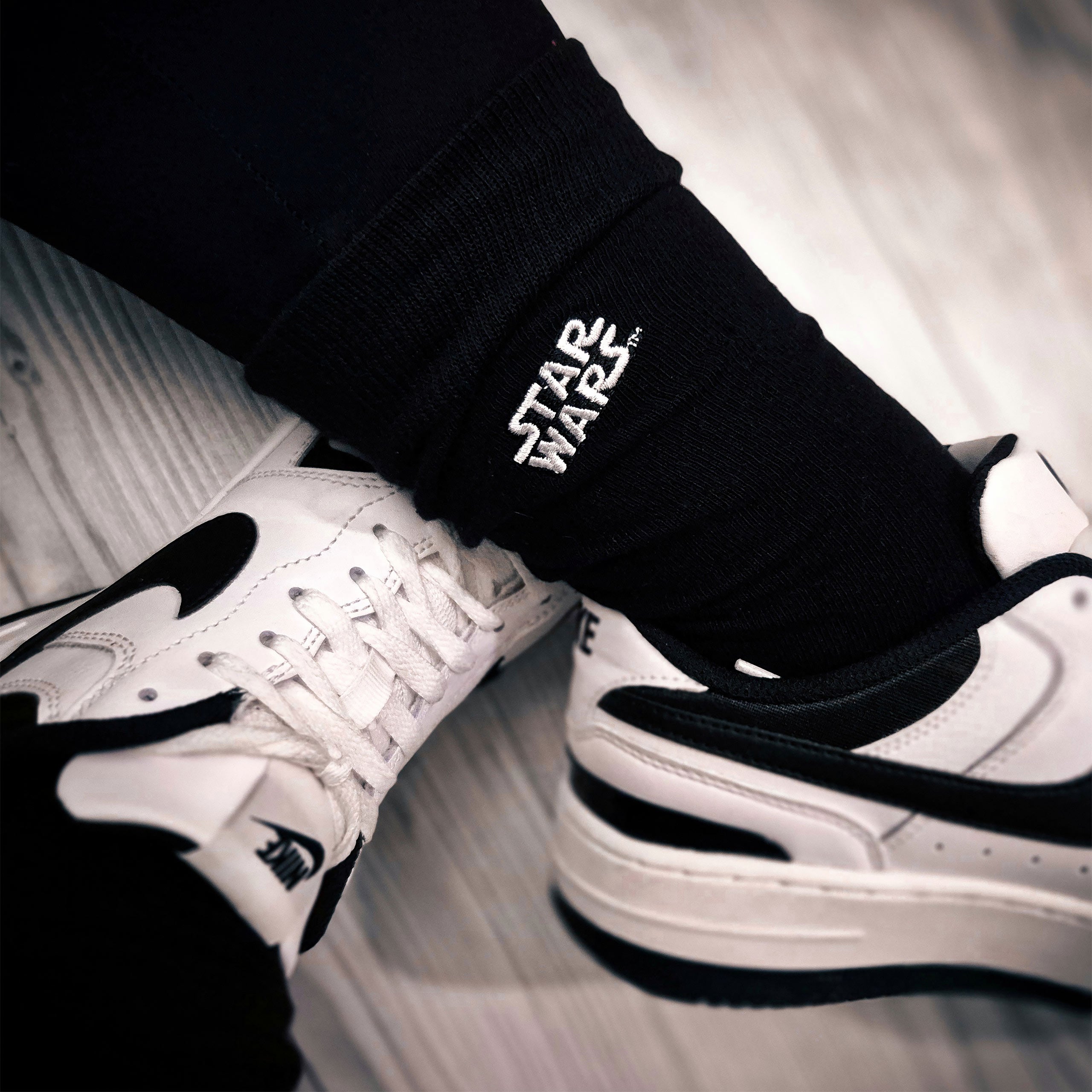 Product image Star Wars - Darth Vader Logo Socks 2-Pack Black