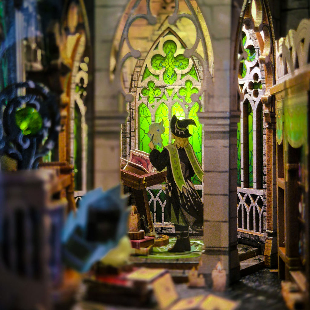 Product image Darkness Common Room Book Nook Wooden Model Kit for Harry Potter Fans