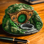 Product image The Lord of the Rings - Hobbit Hole Shire Diorama Tealight Holder