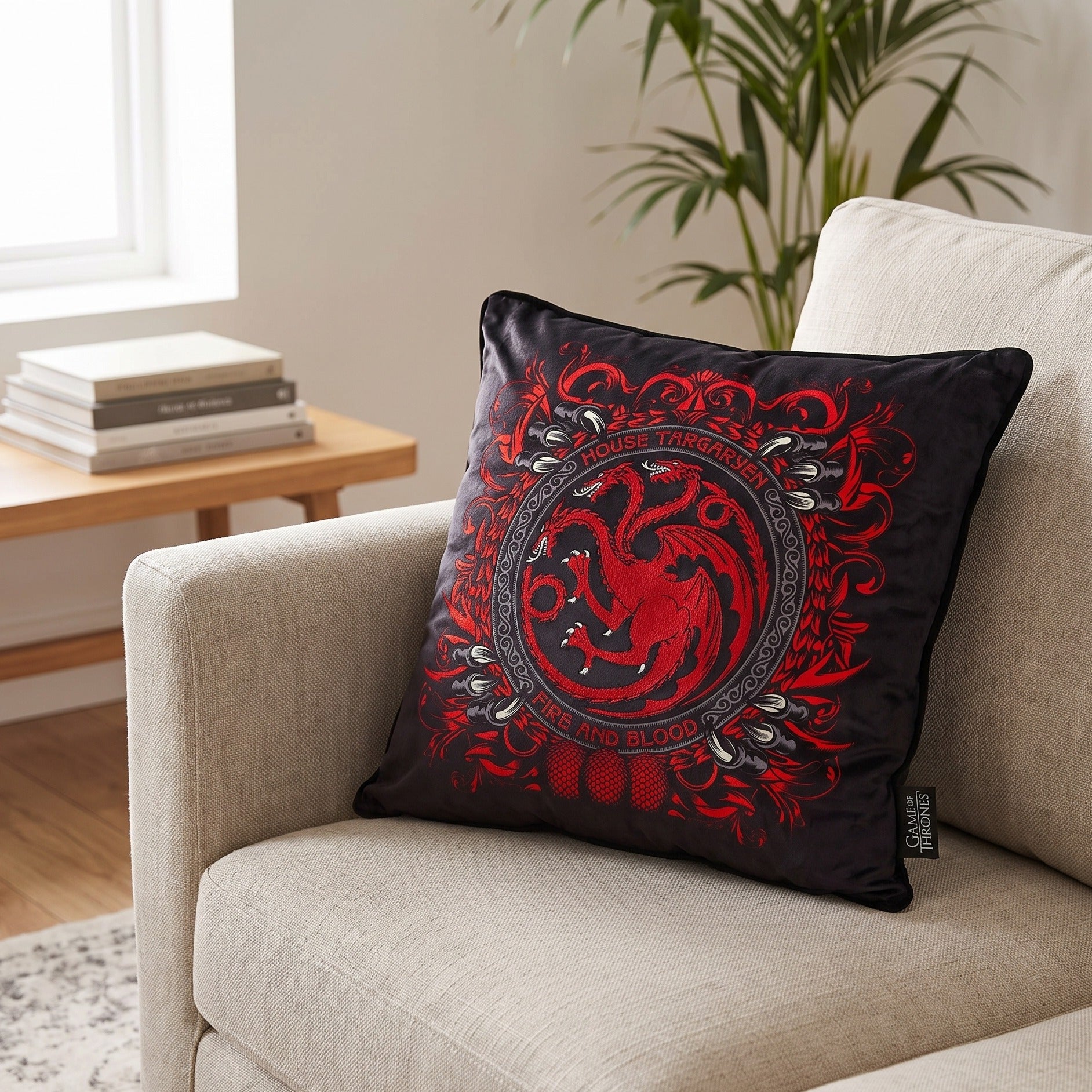 Product image Game of Thrones - House Targaryen Deluxe Cushion