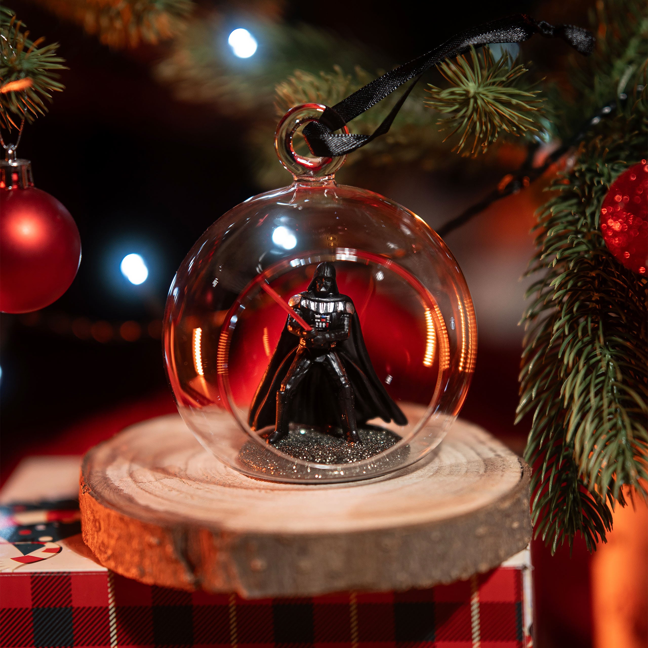 Product image Star Wars - Darth Vader Open Christmas Tree Bauble