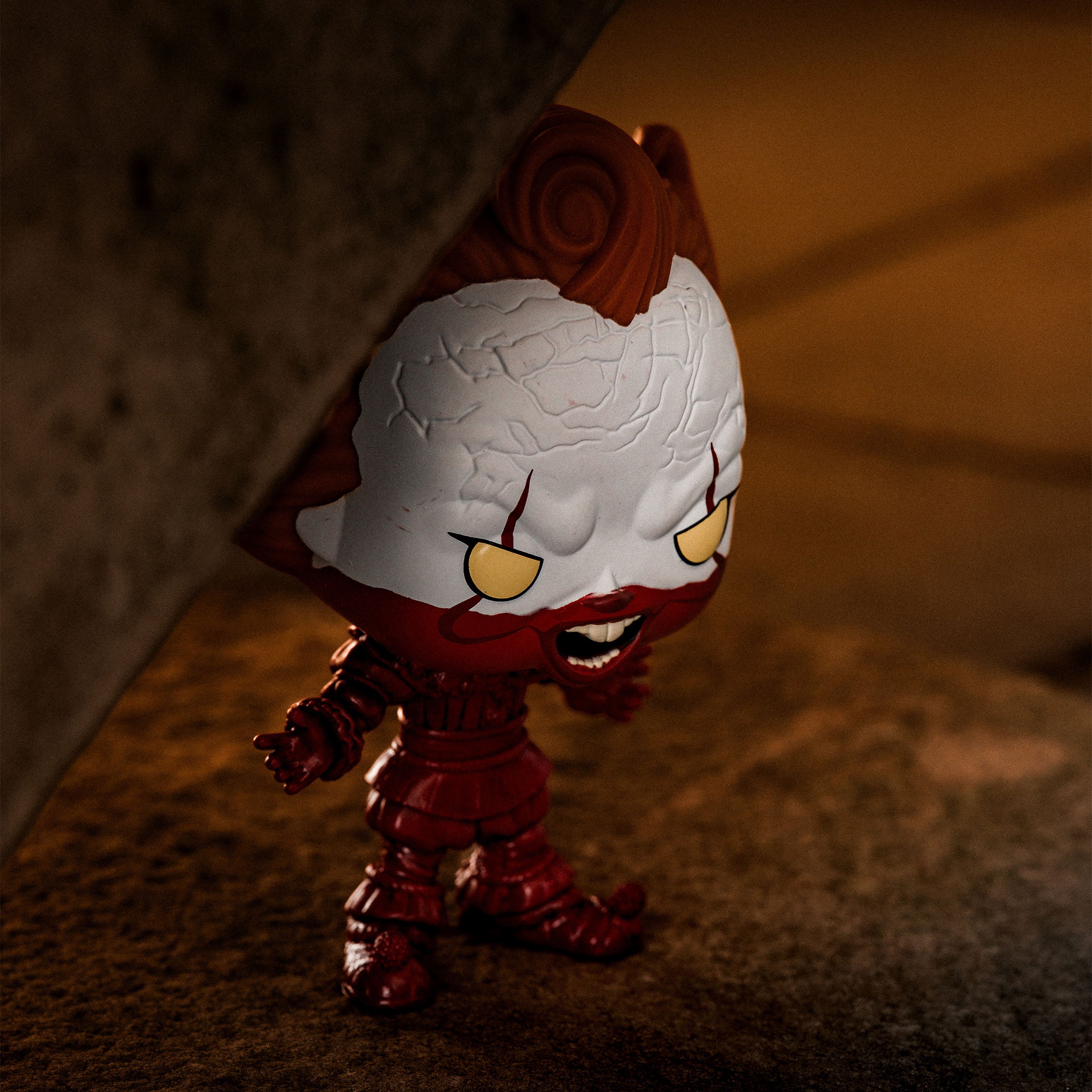 Product image Stephen King's IT: Welcome to Derry - Bloody Pennywise Funko Pop Figure