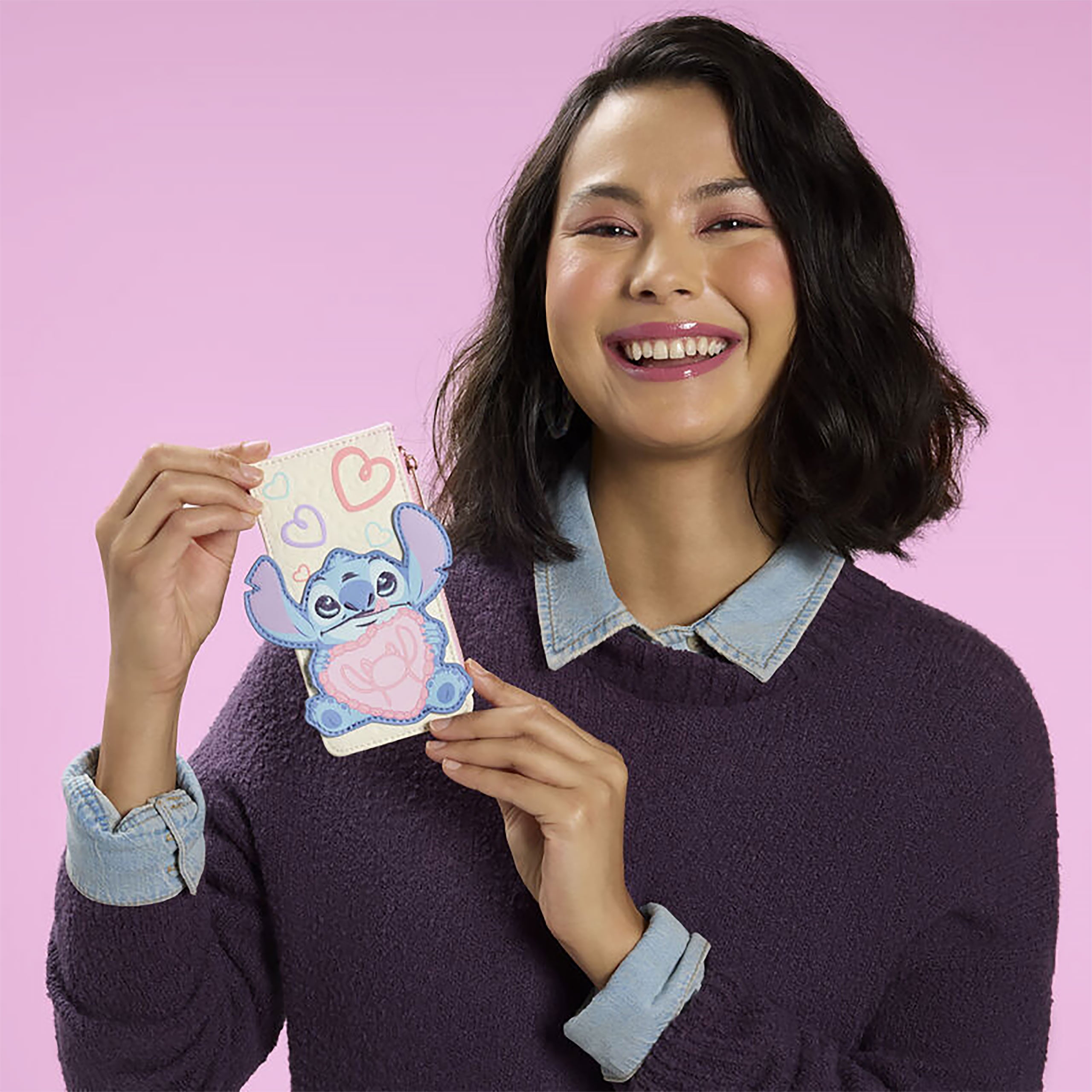 Product image Stitch Be Mine Card Holder - Lilo & Stitch
