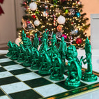 Product image Wicked - Shiz vs. Emerald City Chess Set