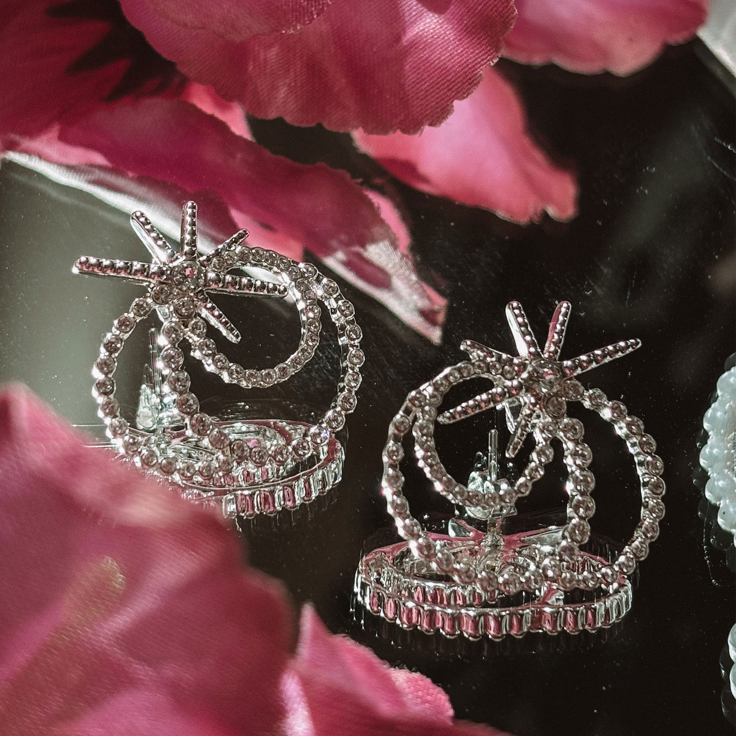 Product image Wicked - Glinda Bubble Earrings