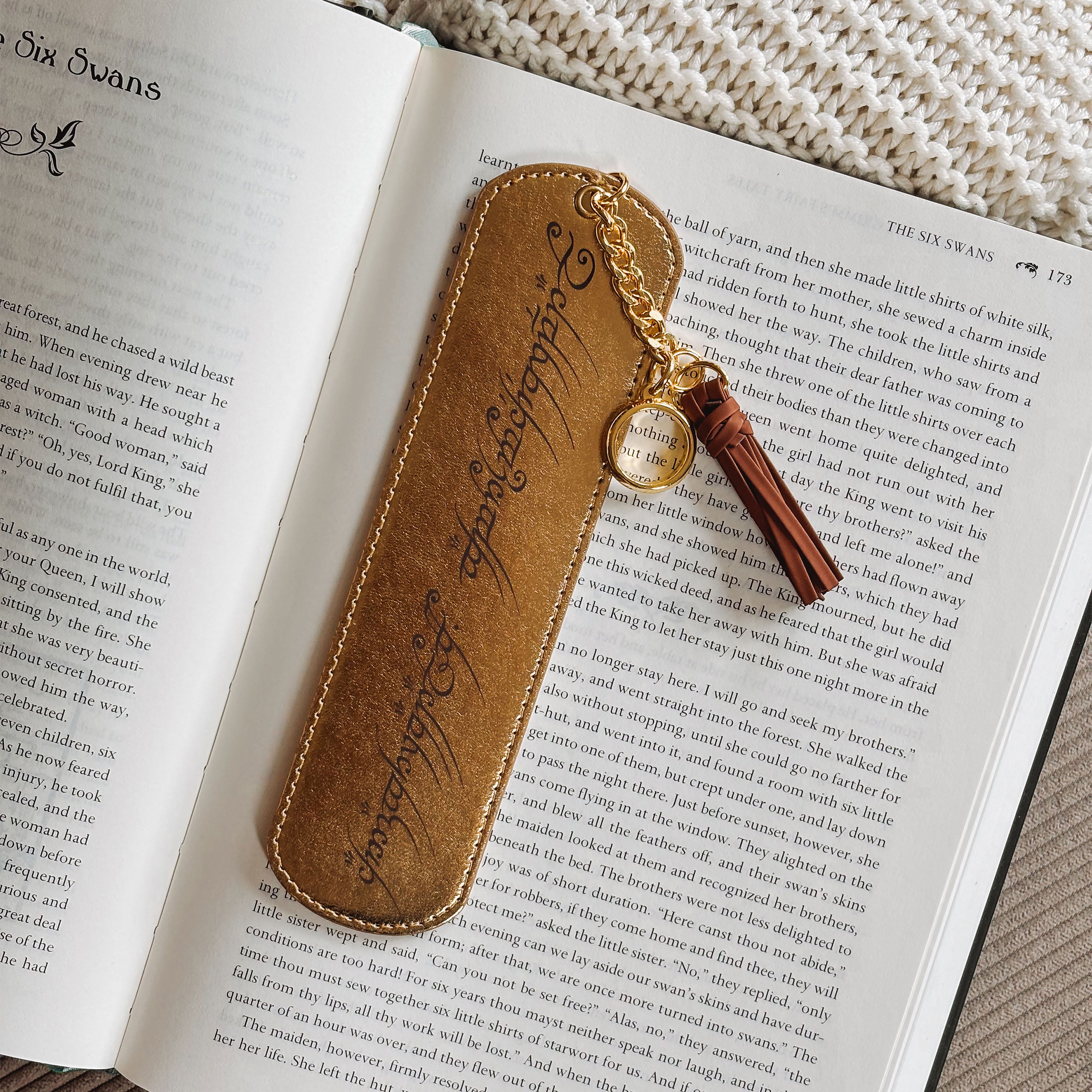 Product image The Lord of the Rings - Middle-earth Map and Ring Inscription Bookmark Set