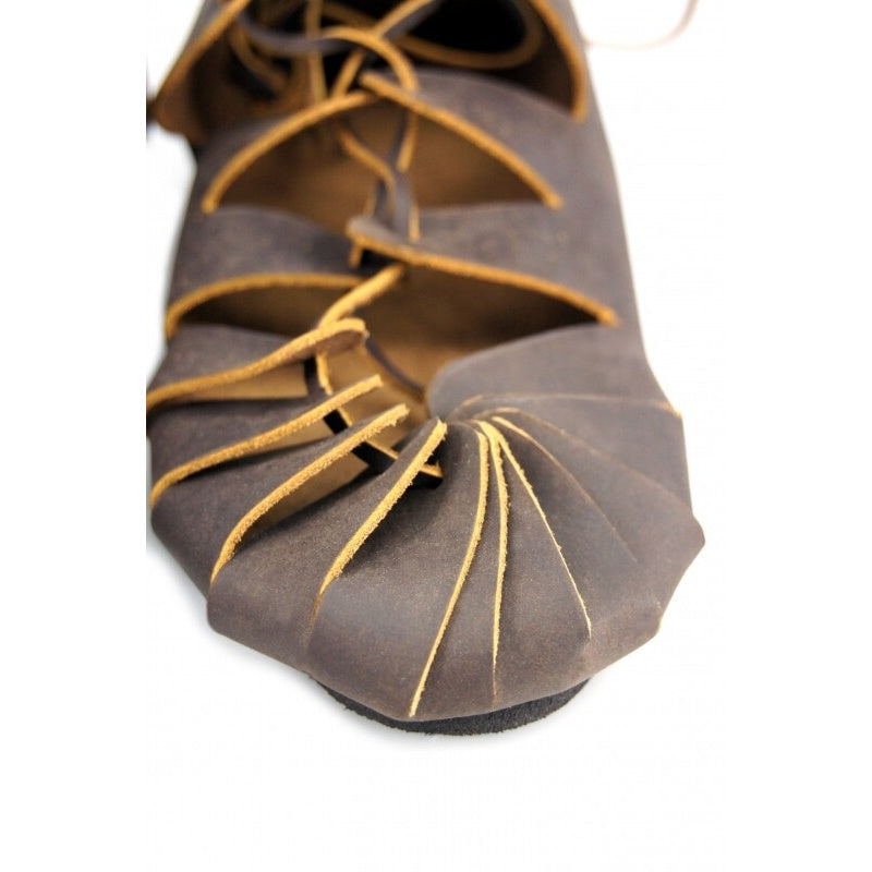 Product image Medieval ankle shoes in brown nubuck leather
