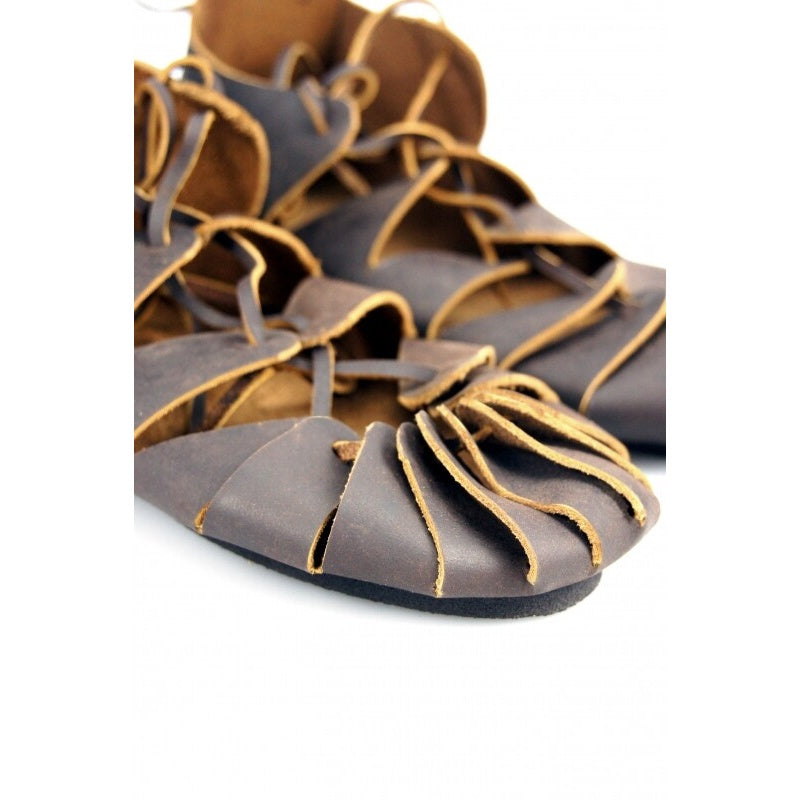 Product image Medieval ankle shoes in brown nubuck leather