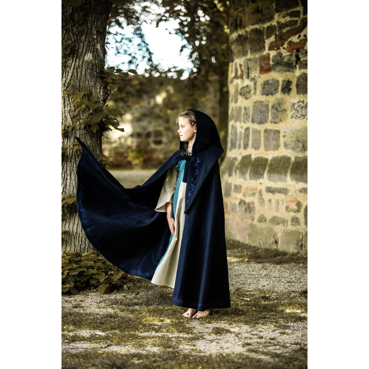 Product image Medieval wool cloak with embroidery for kids