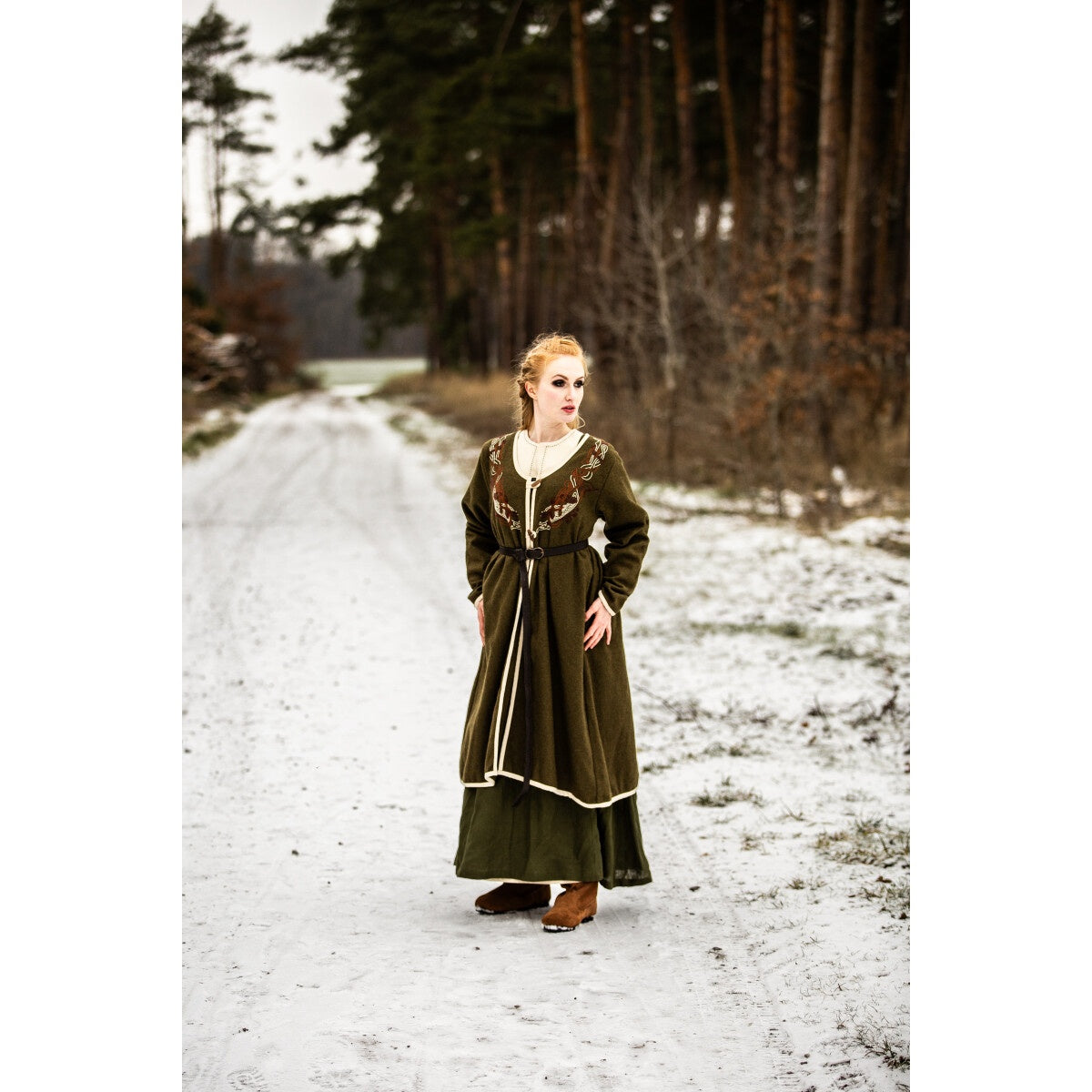 Product image Medieval Birka Cloak Skadi green