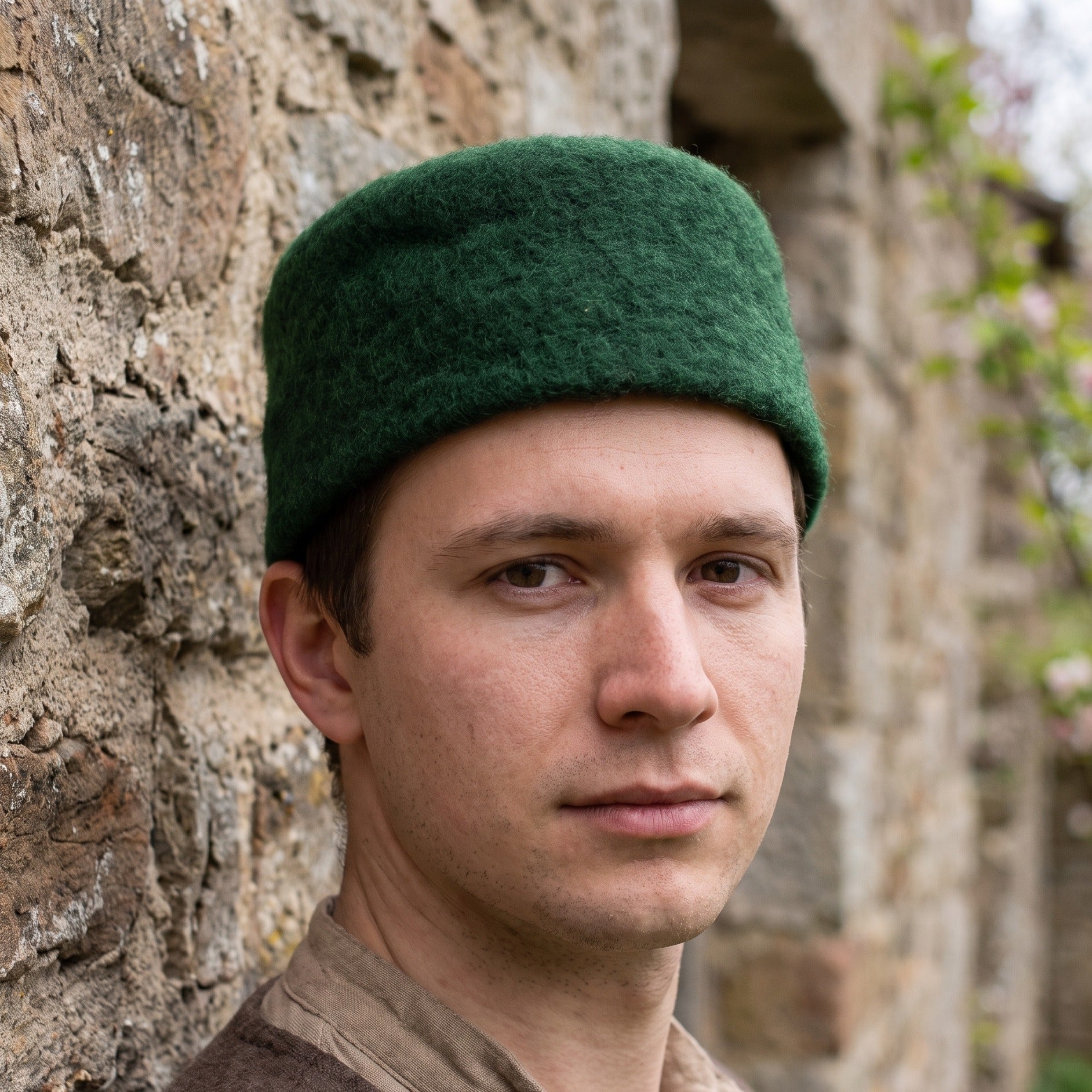 Product image Medieval Wool Felt Cap Hans green