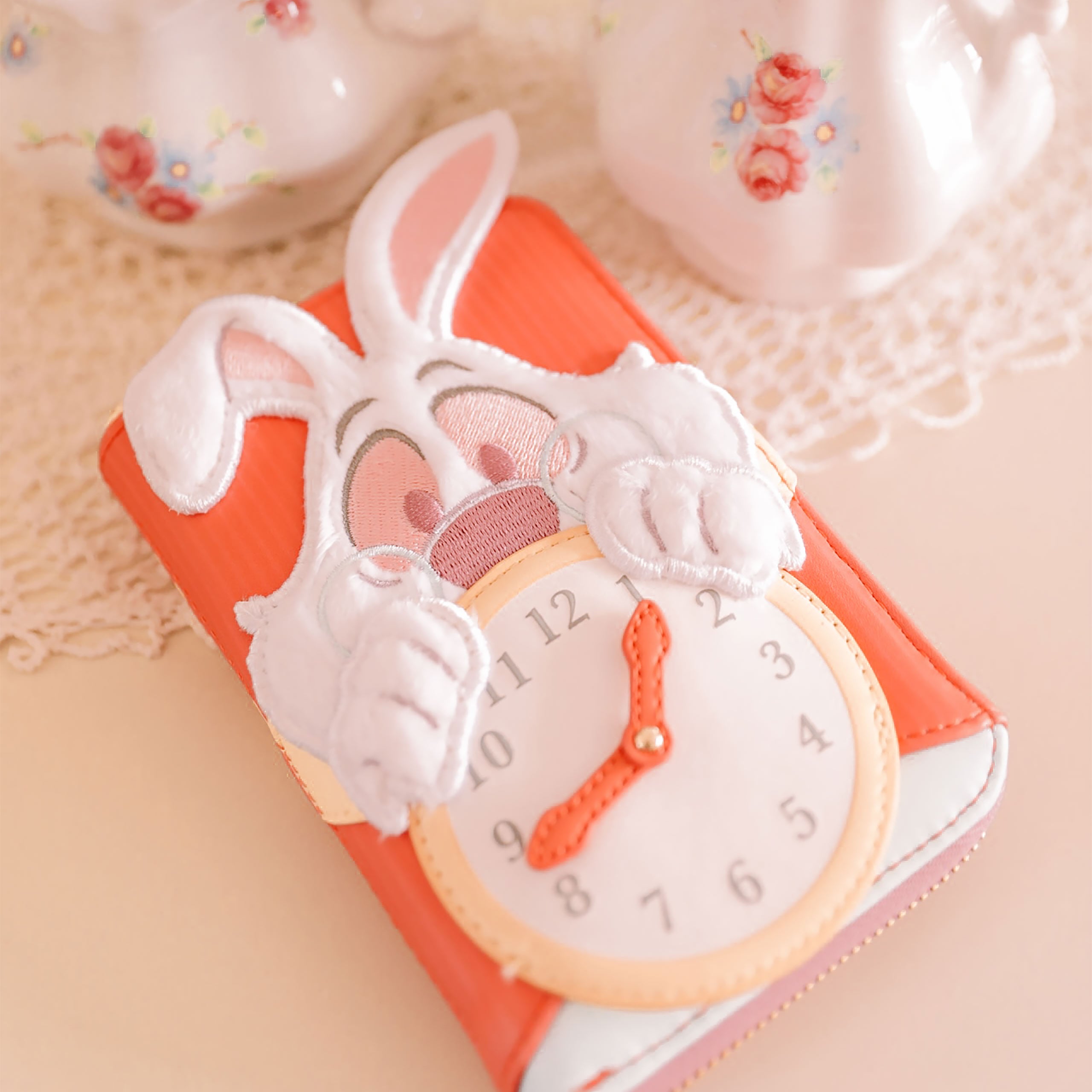 Product image Alice in Wonderland - White Rabbit Wallet