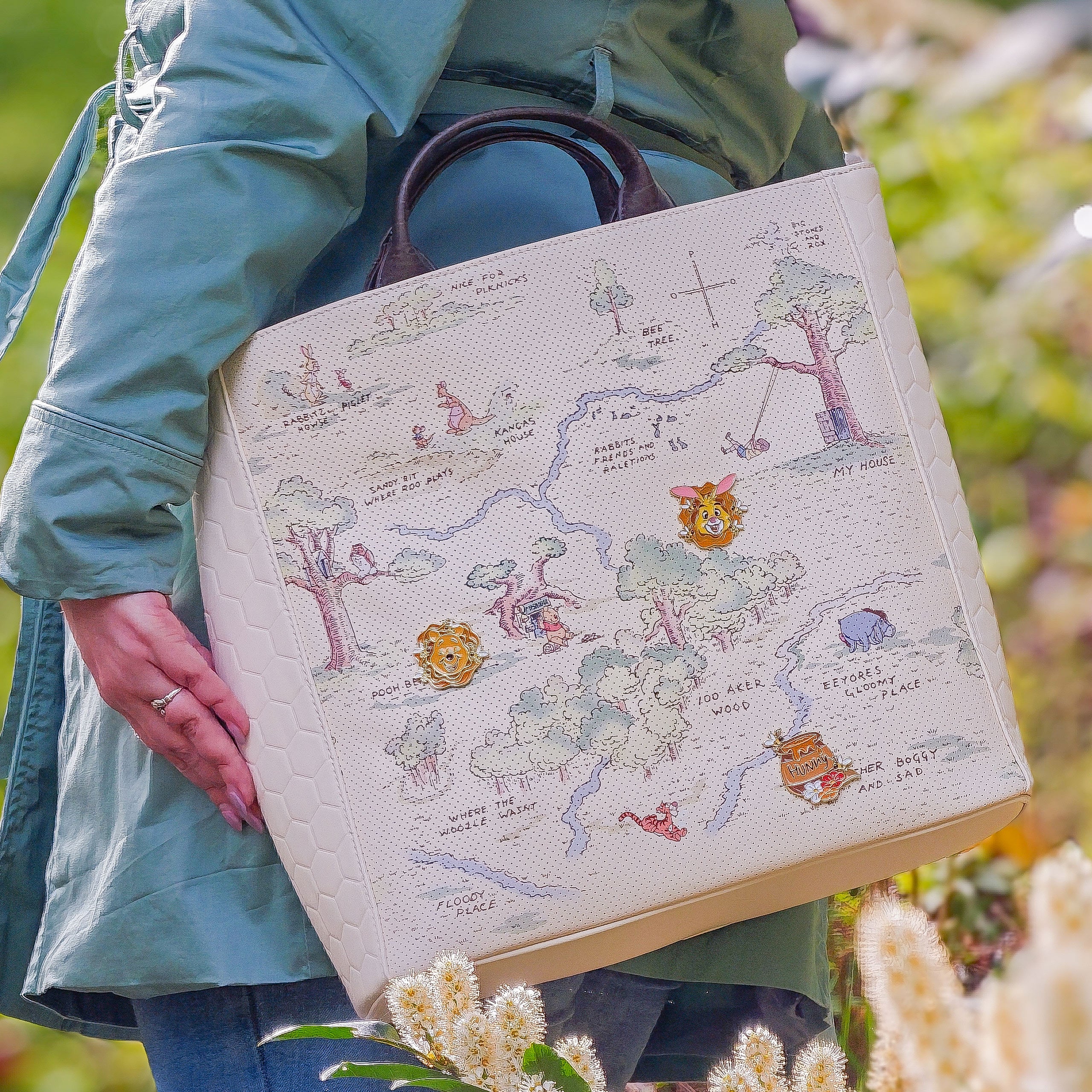 Product image Winnie the Pooh - Hundred Acre Wood Crossbody Bag