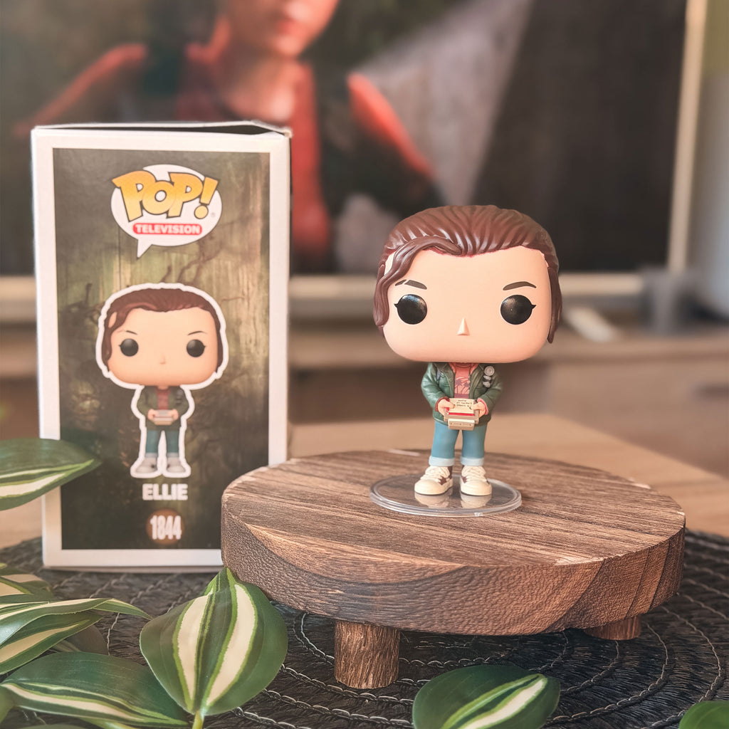 Product image The Last of Us - Ellie with Clipboard Funko Pop! Figure