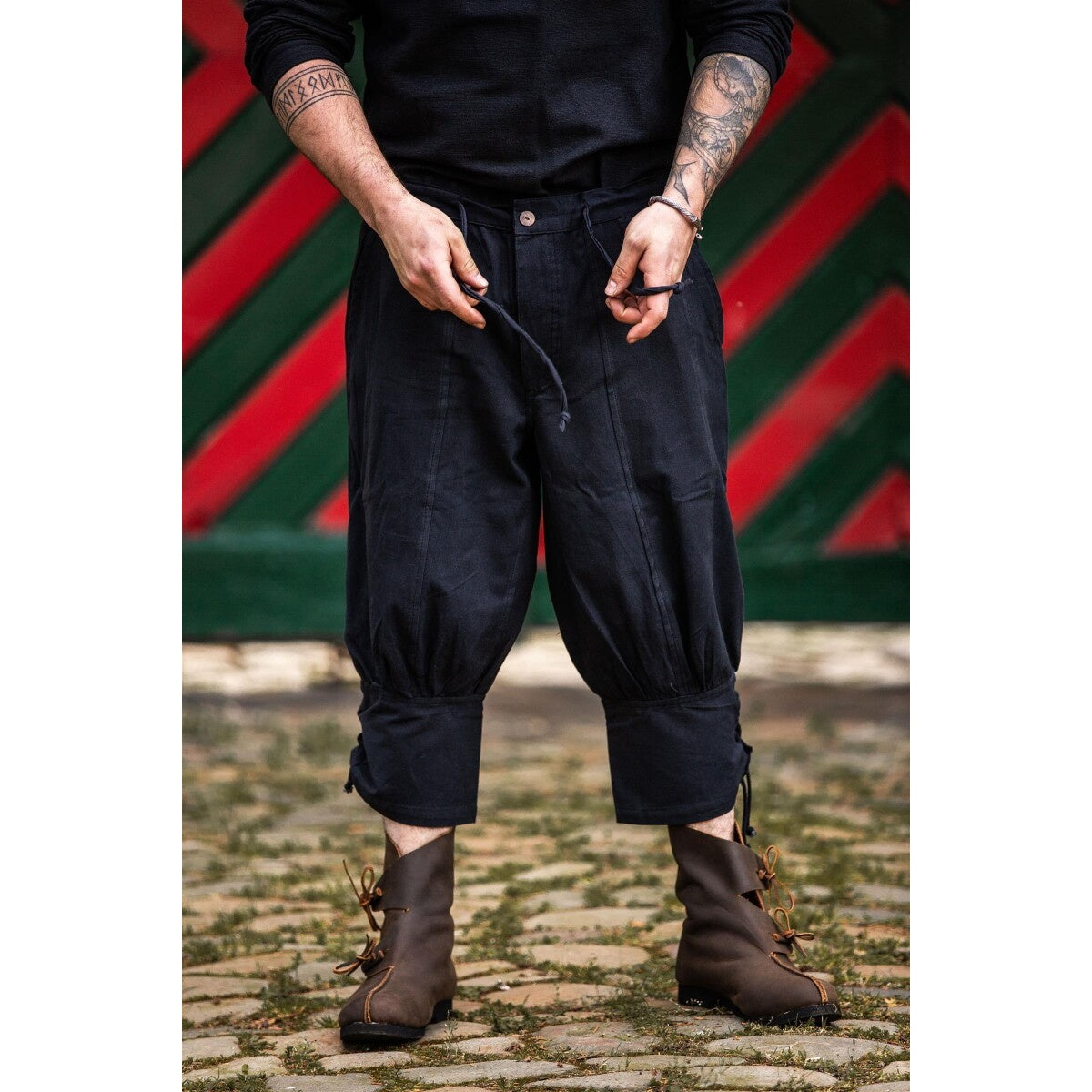 Product image Medieval Knee Breeches Laurence with Lower Leg Lacing black