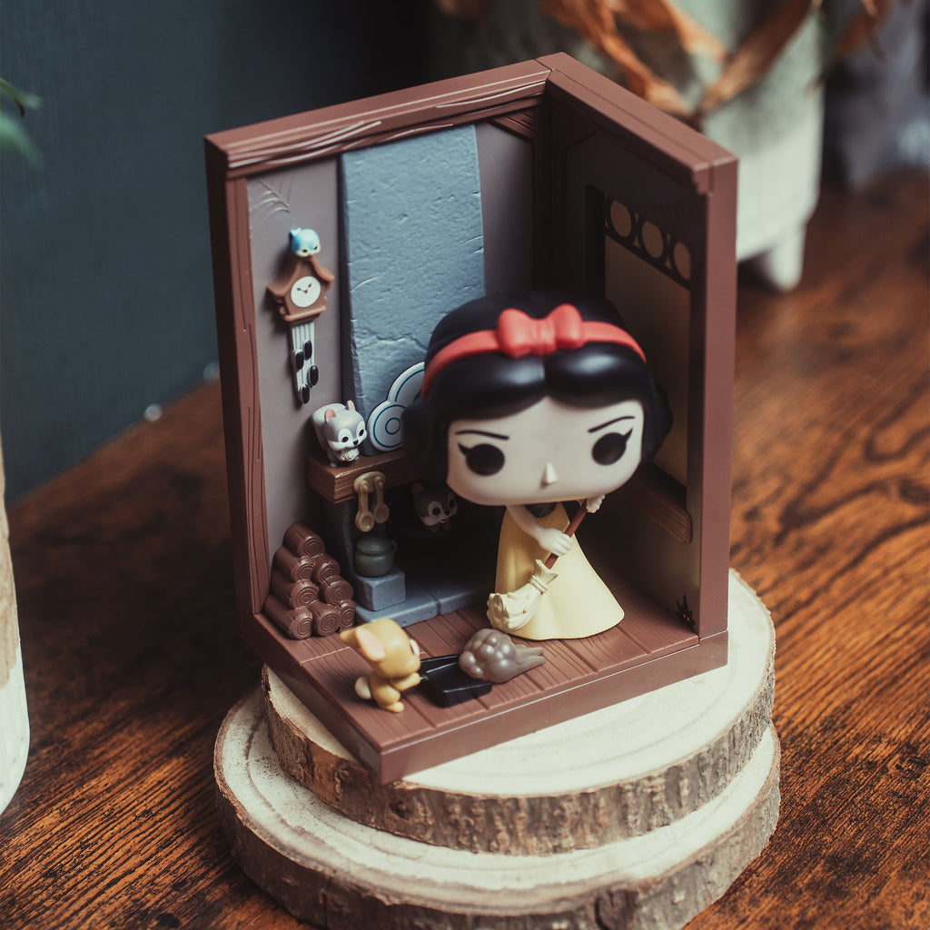 Product image Snow White - Dwarf Cottage Funko Pop Nook Diorama