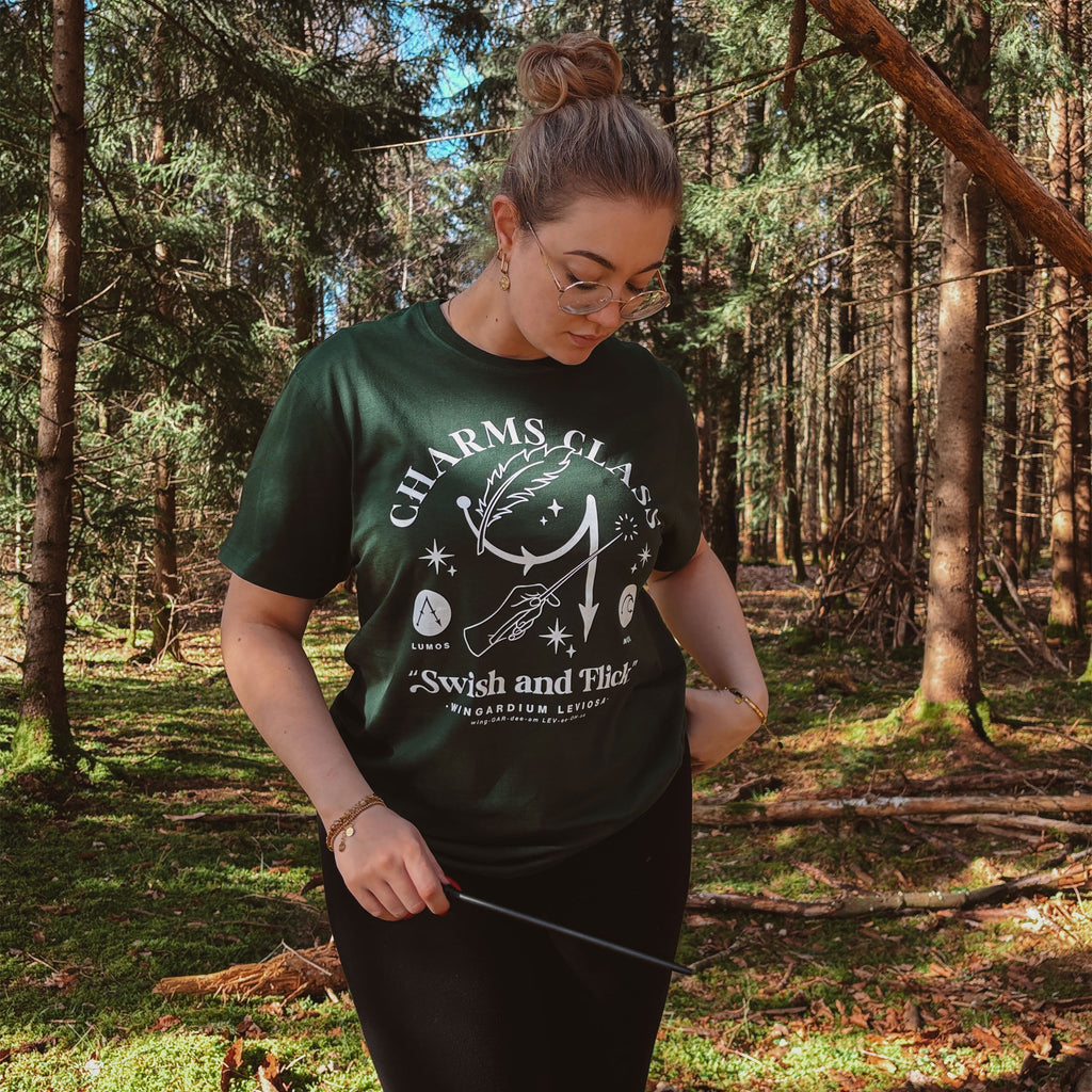 Product image Charms Class Hogwarts T-Shirt Green - Harry Potter