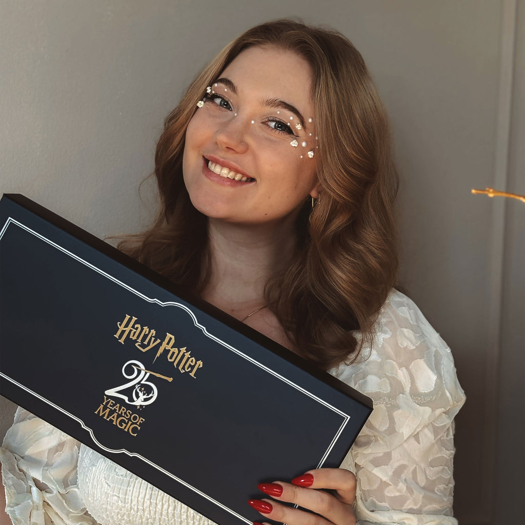 Product image Harry Potter - Wand 2-Piece Set and Philosopher's Stone Replica 25th Anniversary Gift Set