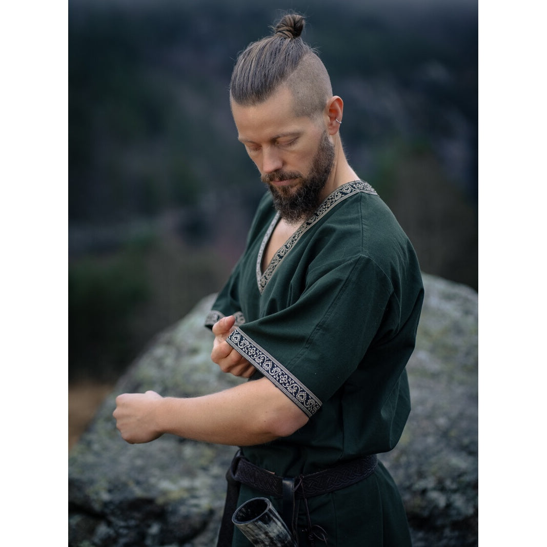 Product image Medieval Short-Sleeve Tunic Loki green