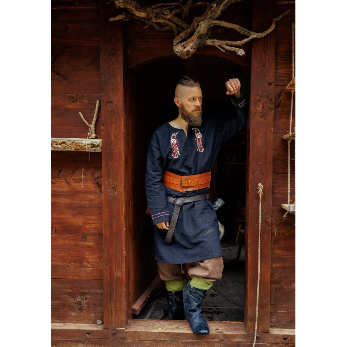 Product image Medieval Viking Tunic Hugin & Munin black