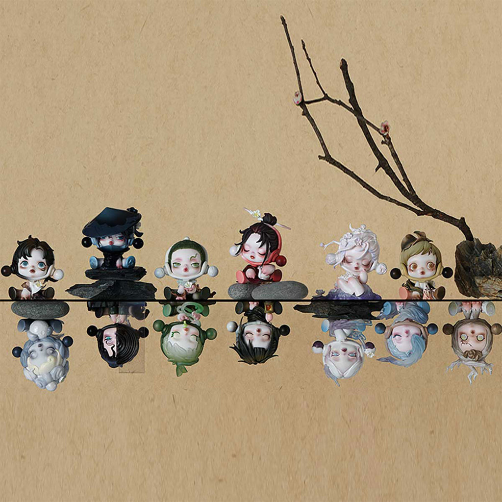 Product image Skullpanda - The Ink Plum Blossom Pop Mart Mystery Figure Display E1094554