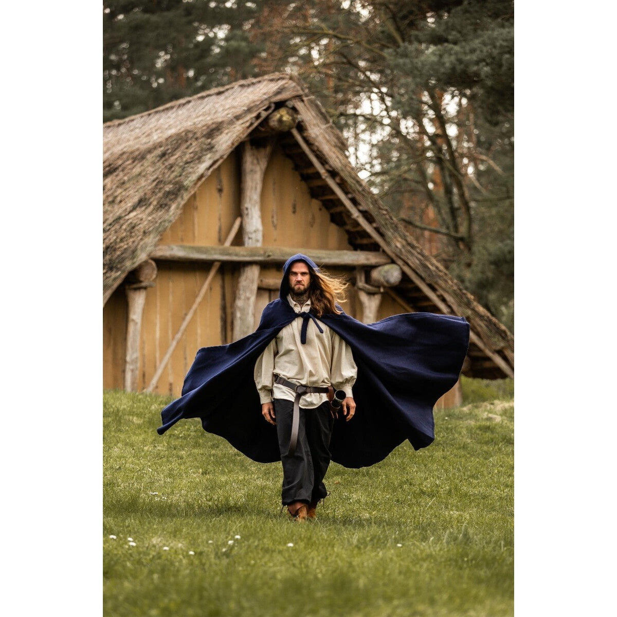 Product image Medieval Wool Cloak Hervir 131 cm