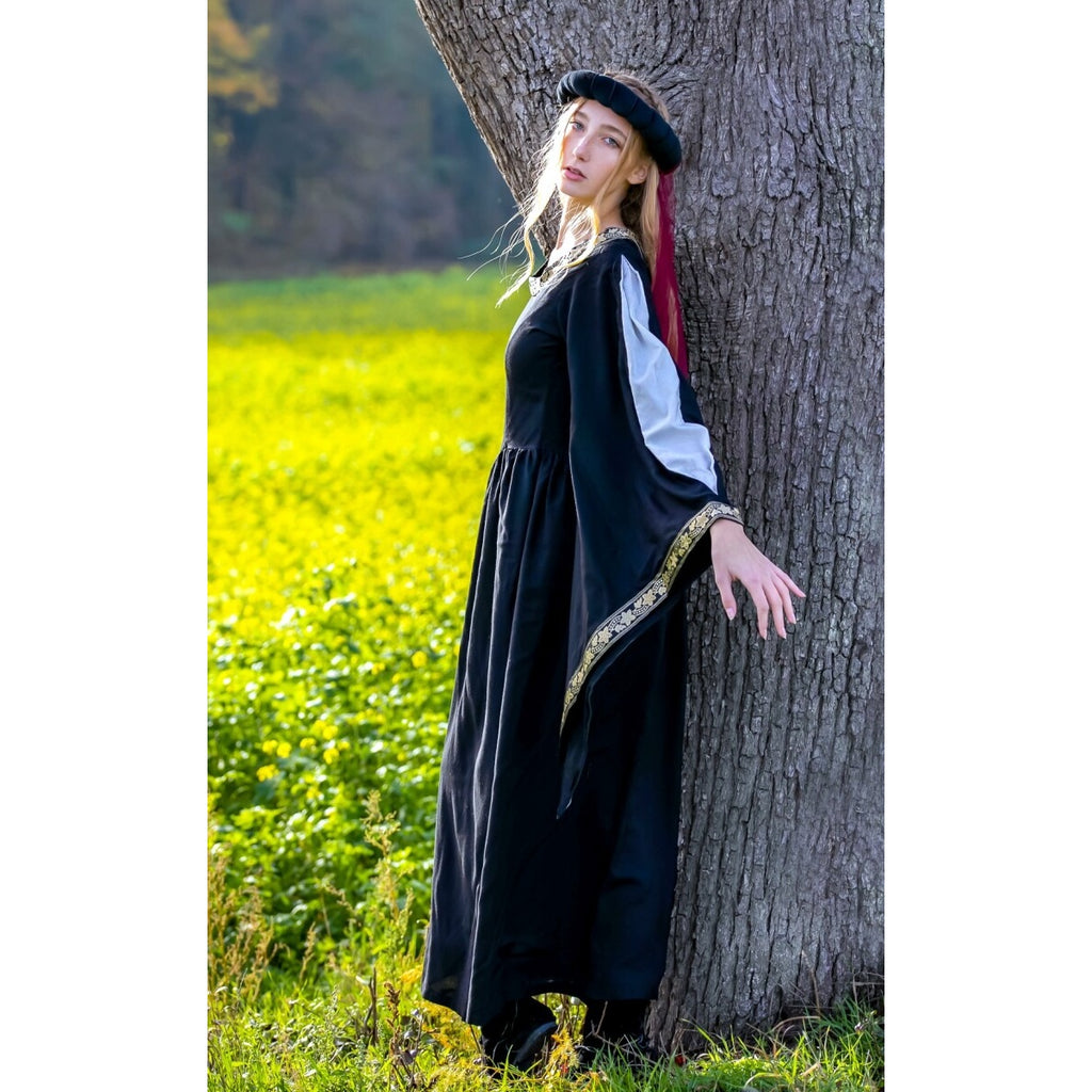 Product image Medieval Dress Ivette black-white