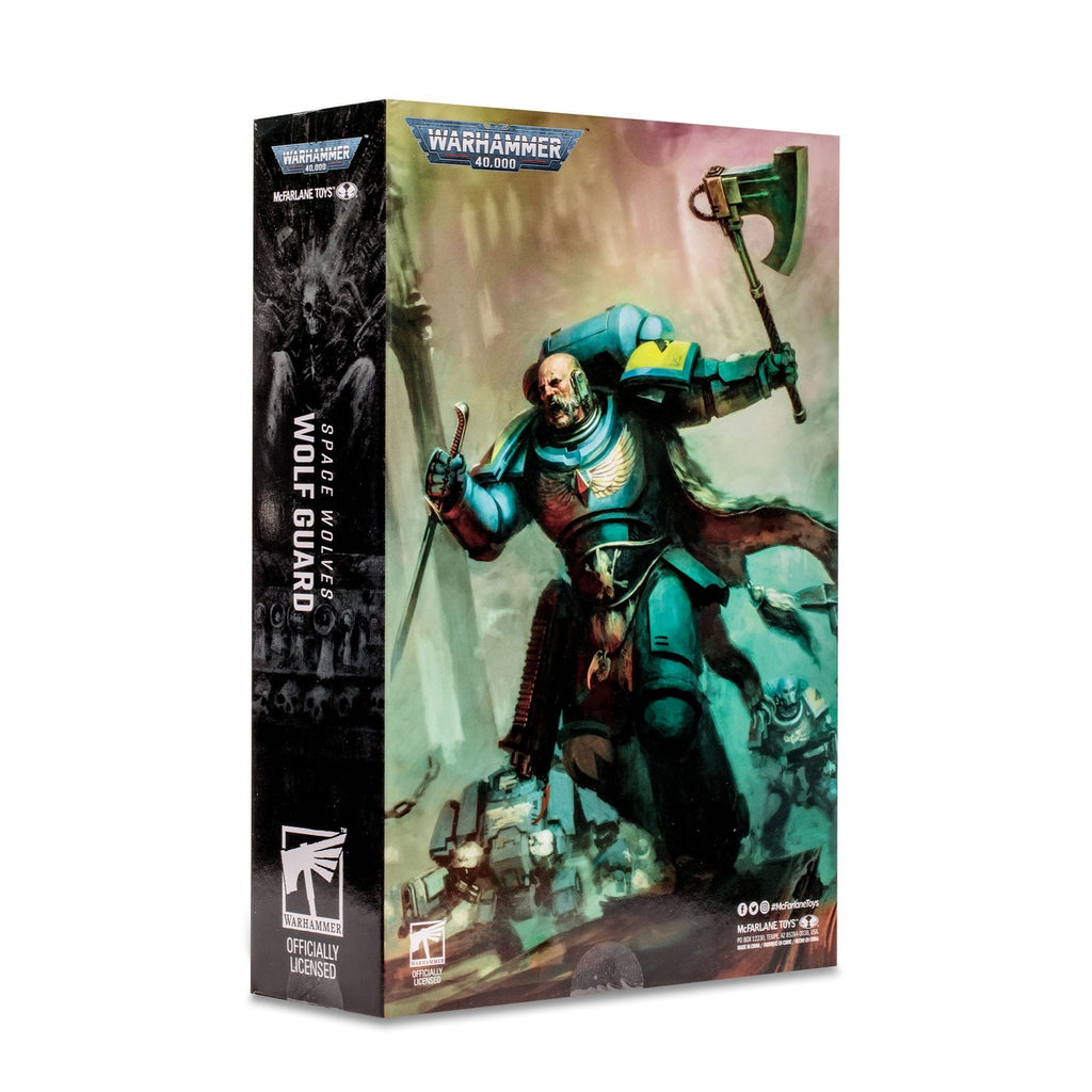 Product image Warhammer 40k - Space Wolves Wolf Guard Action Figure 18cm