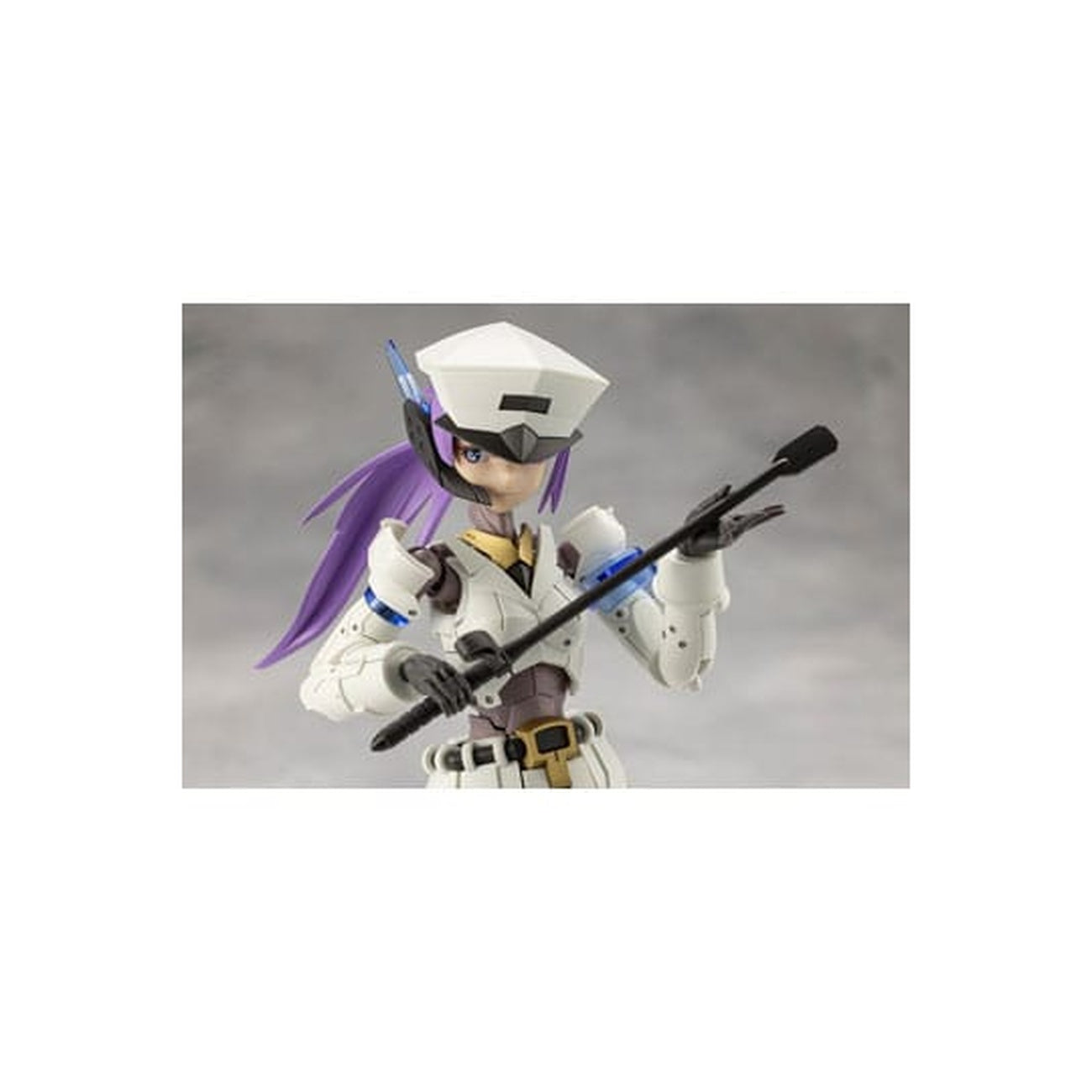 Product image Megalomaria Unlimited Universe – Vanguard Leader Model Kit Figure