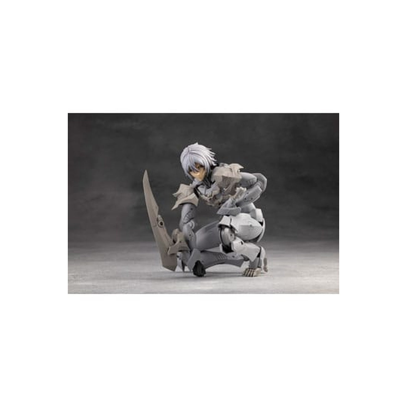 Product image Megalomaria Unlimited Universe - Zirconia Model Kit Figure