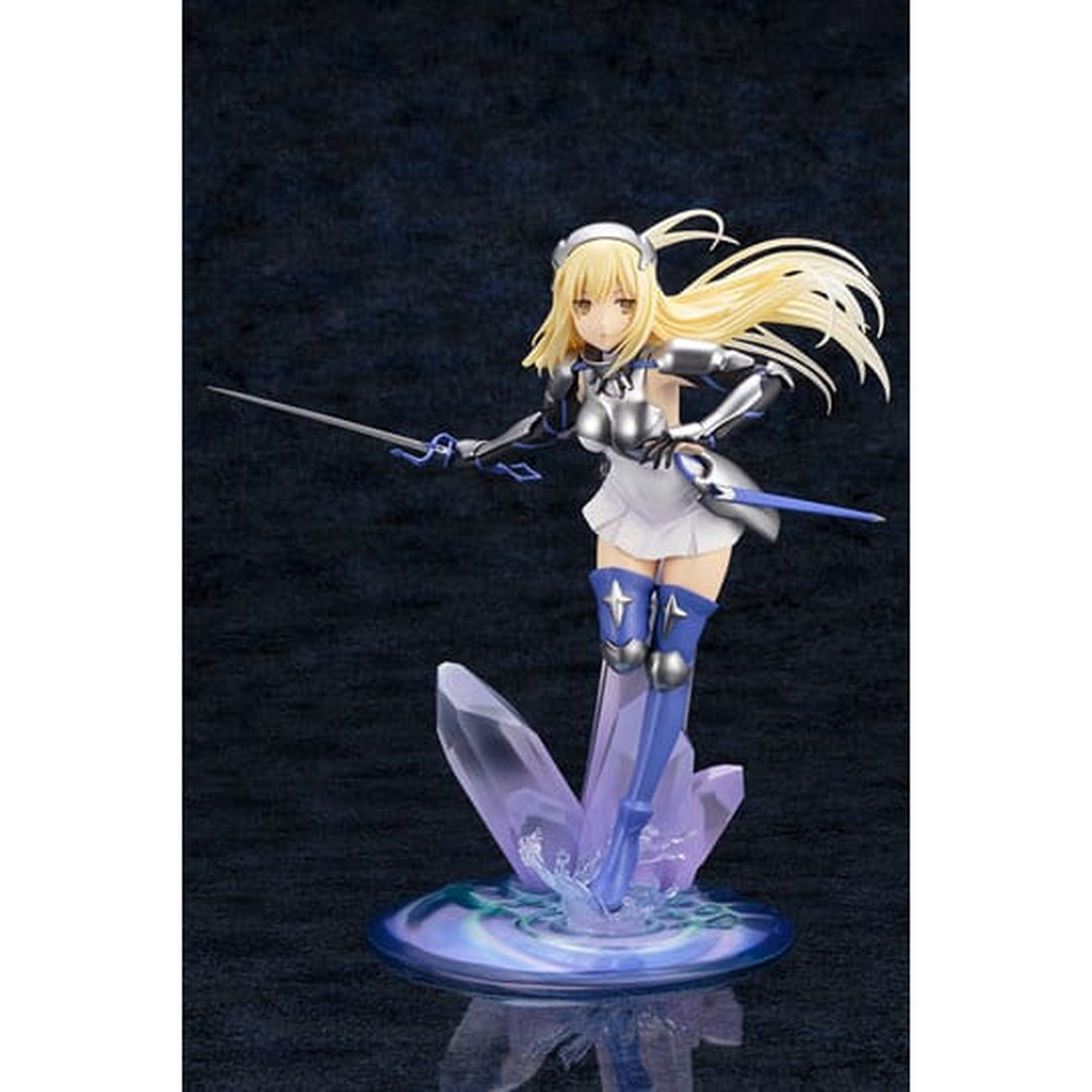 Product image Danmachi: Sword Oratoria - Ais Wallenstein Figure