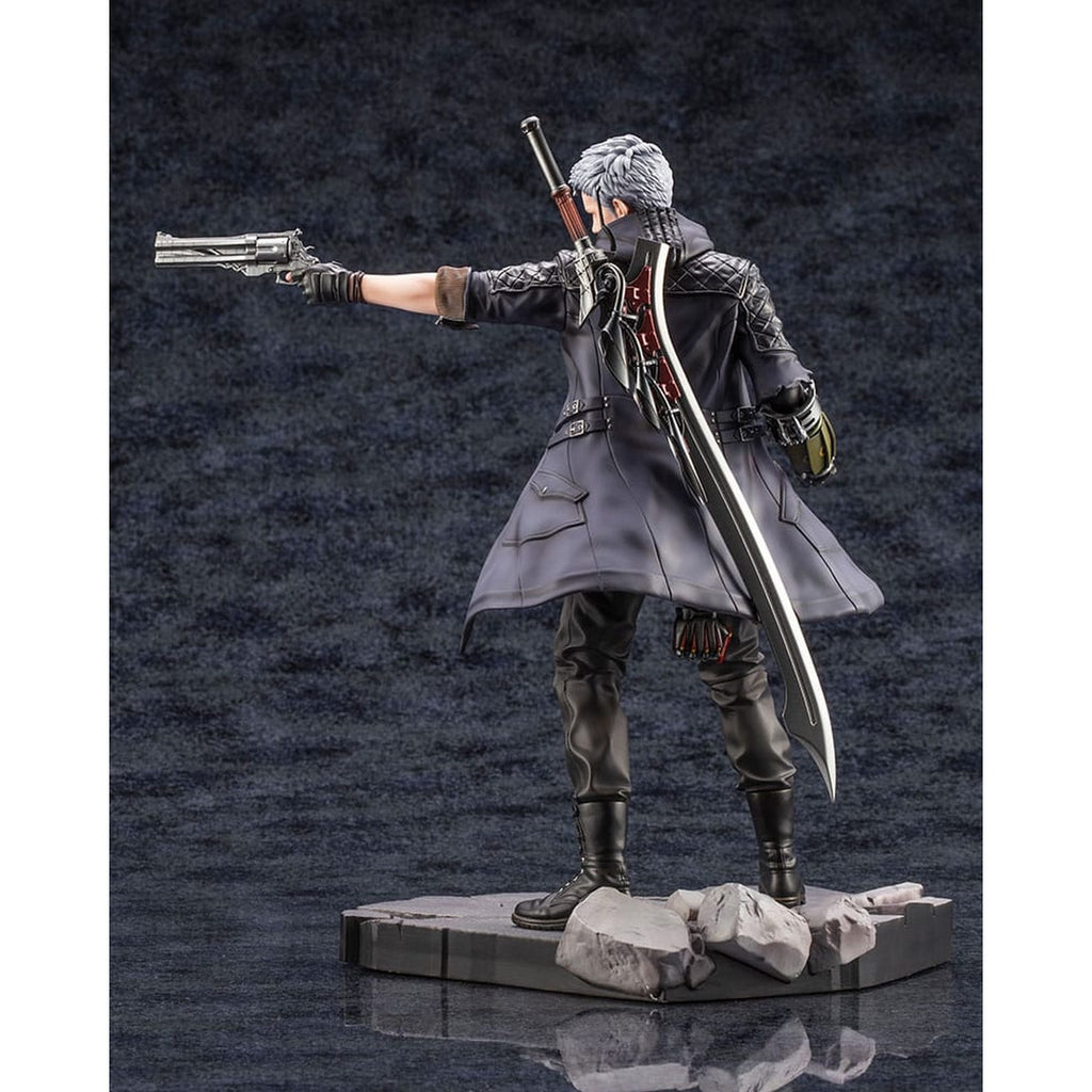 Product image Devil May Cry - Nero ARTFXJ Figure