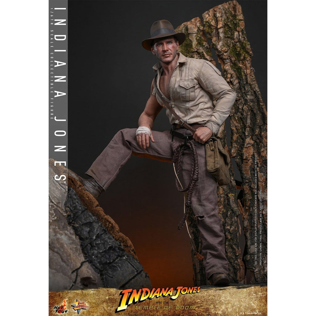 Product image Indiana Jones Masterpiece 1:6 Action Figure - Indiana Jones