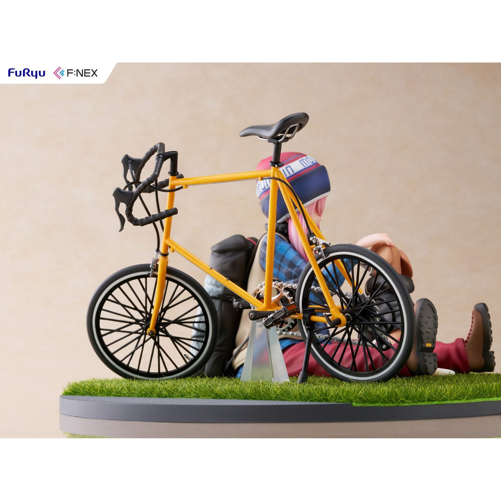 Product image Laid Back Camp F:NEX PVC Statue 1/7 Nadeshiko Kagamihara 13 cm