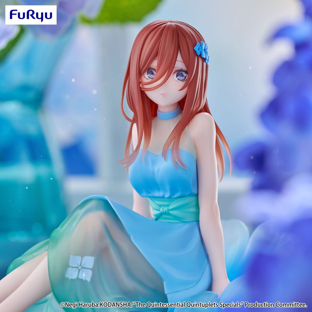 Product image The Quintessential Quintuplets Specials Bloo-me! PVC Statue Nakano Miku 11 cm