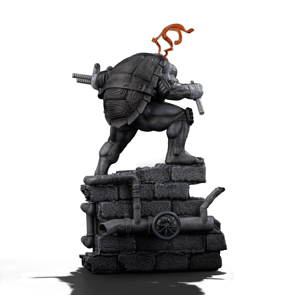 Product image Teenage Mutant Ninja Turtles Art Scale Statue 1/10 Michelangelo Black and White Variant 26 cm heo exclusive