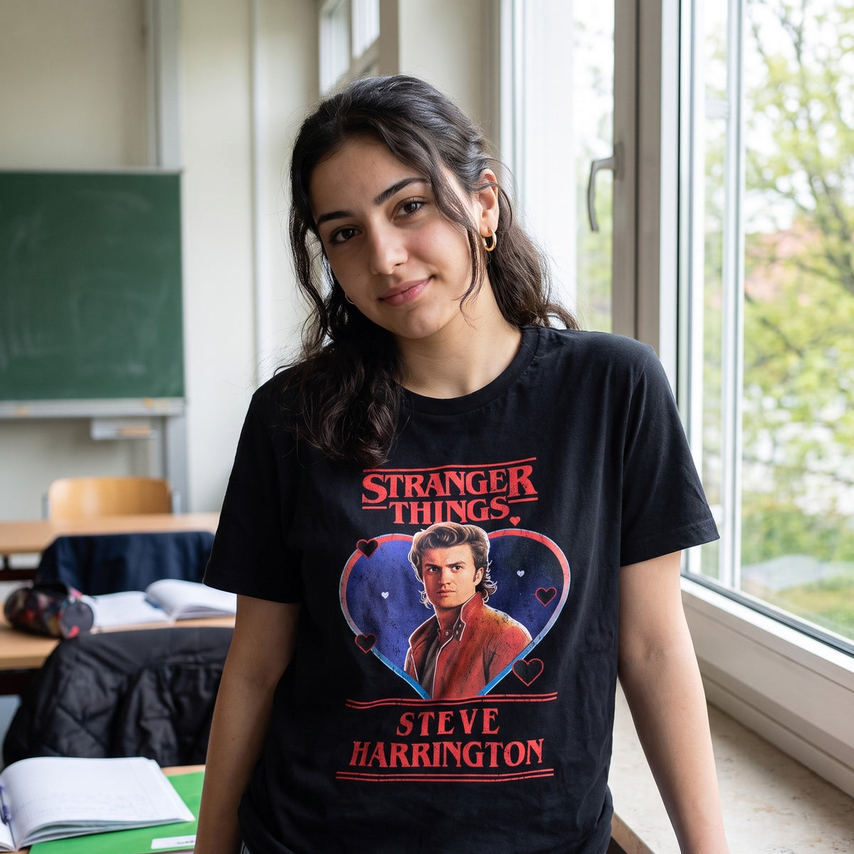Product image Stranger Things - Steve Love T-Shirt black