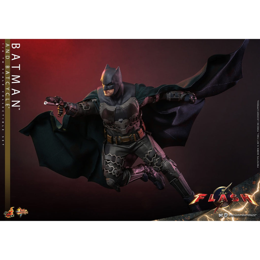 Product image The Flash Movie Masterpiece Action Figure with Vehicle 1/6 Batman & Batcycle Set 30 cm