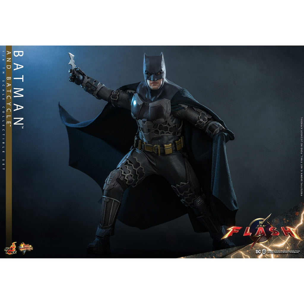 Product image The Flash Movie Masterpiece Action Figure with Vehicle 1/6 Batman & Batcycle Set 30 cm