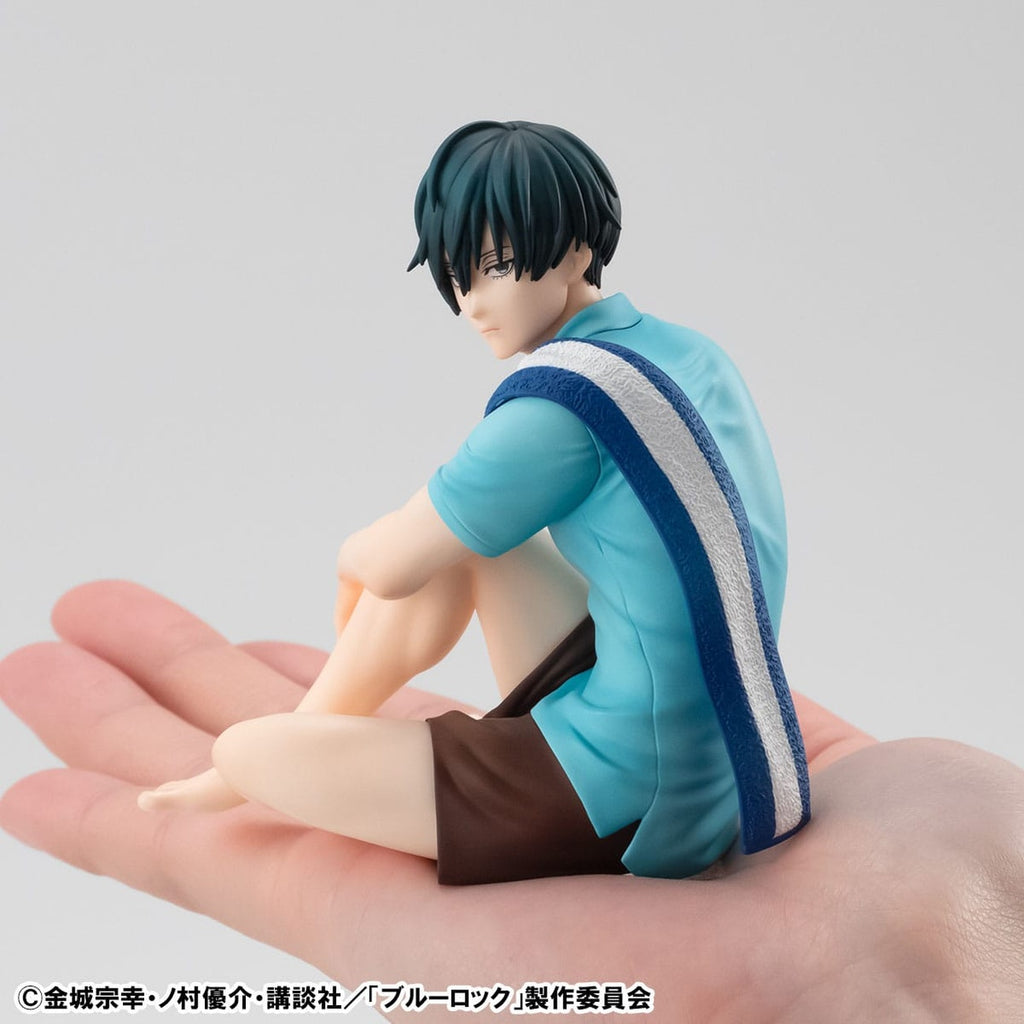 Product image Blue Lock G.E.M. Series PVC Statue Rin Itoshi Palm Size 9 cm